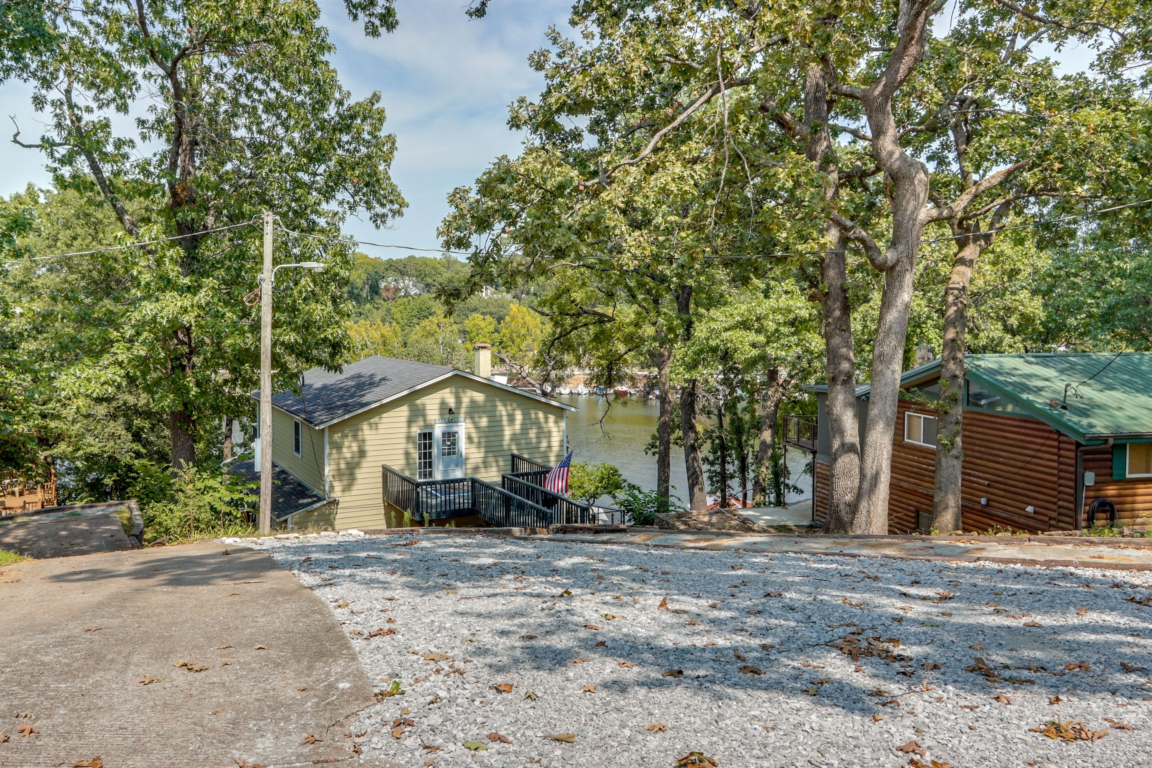 Parking | Driveway (2 Vehicles) | Additional Grass Parking (2 Vehicles)