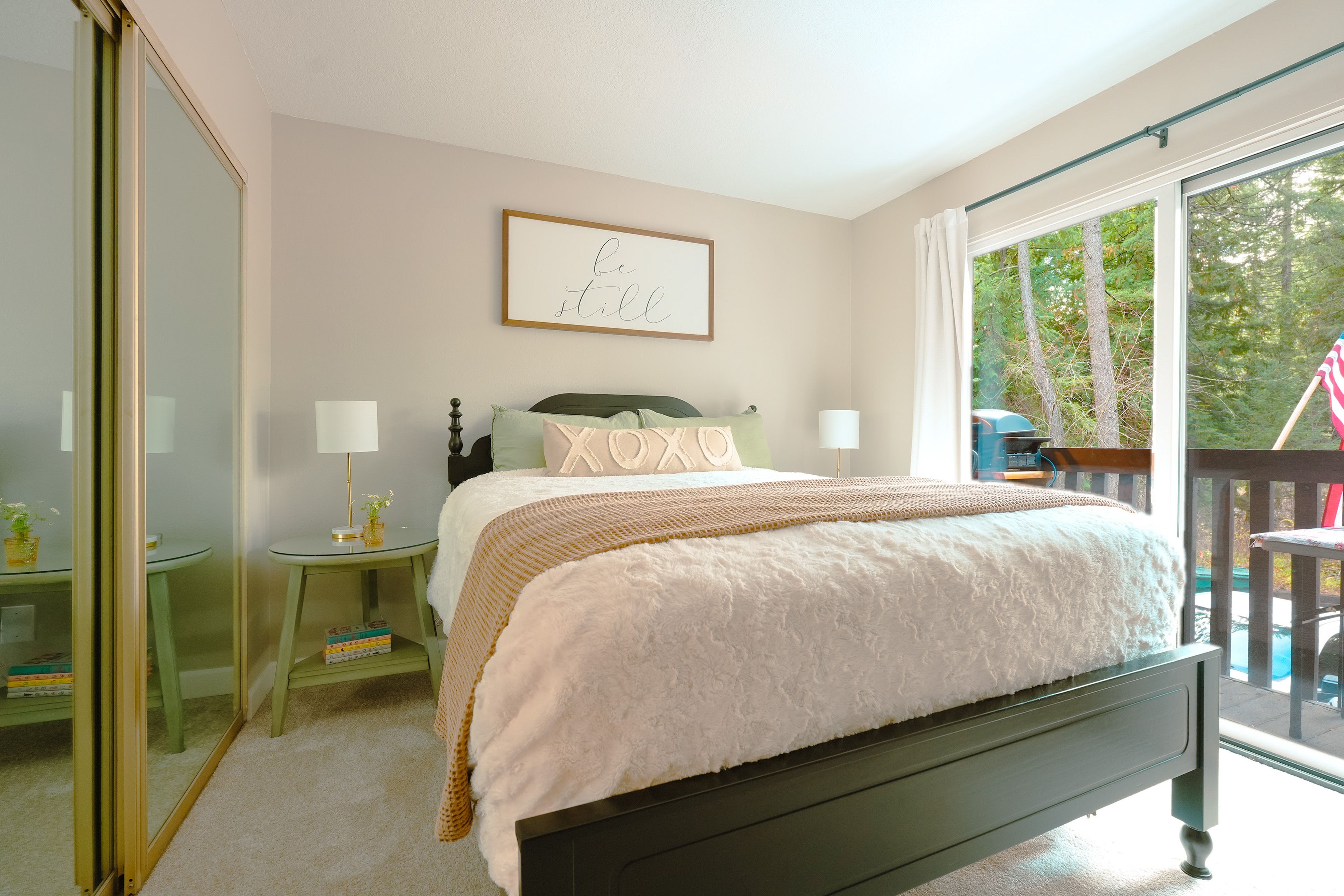 Bedroom 2 | Queen Bed