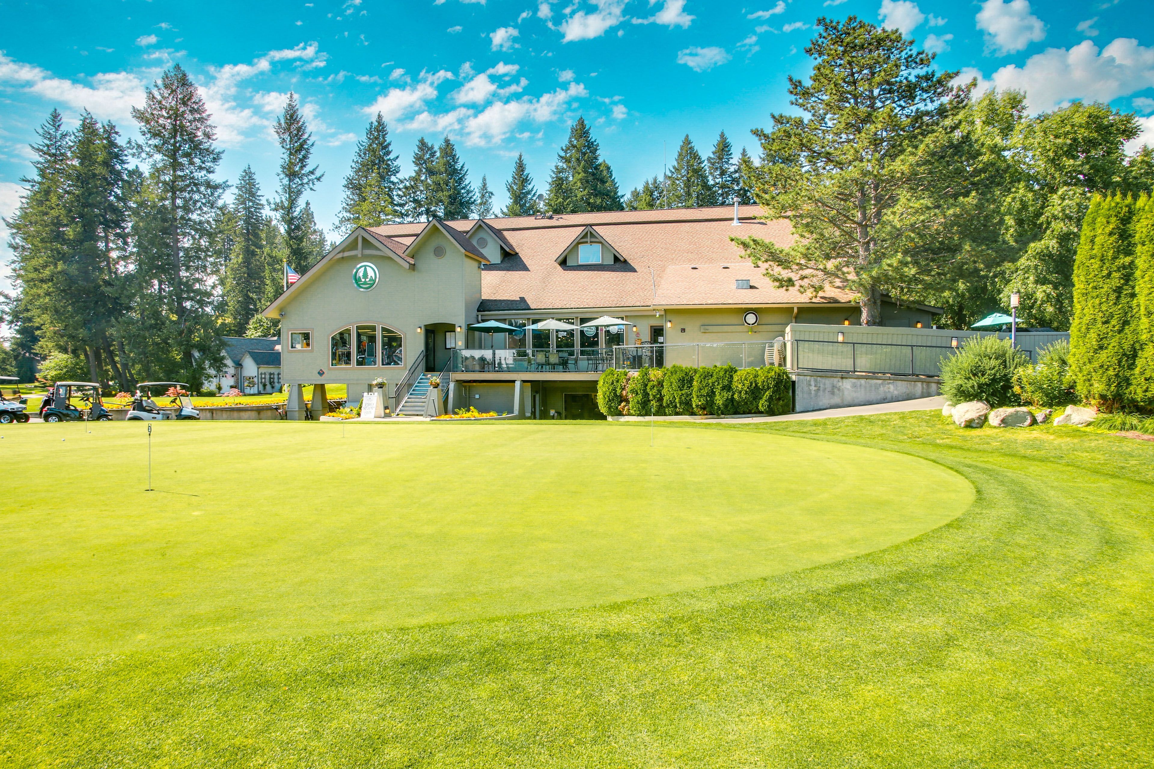 Cedars Condos | Community Amenities