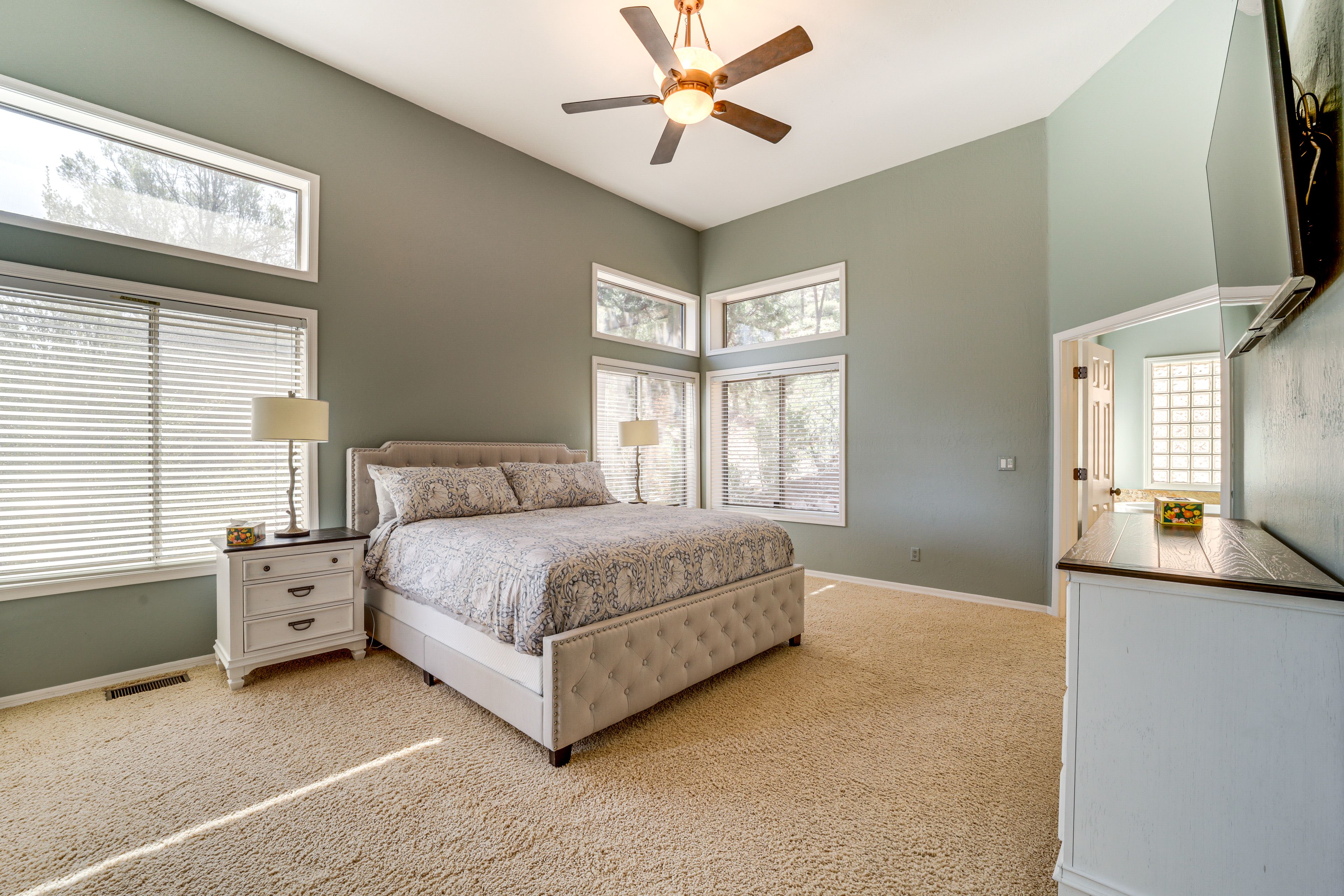 Bedroom 1 | King Bed | Linens Provided