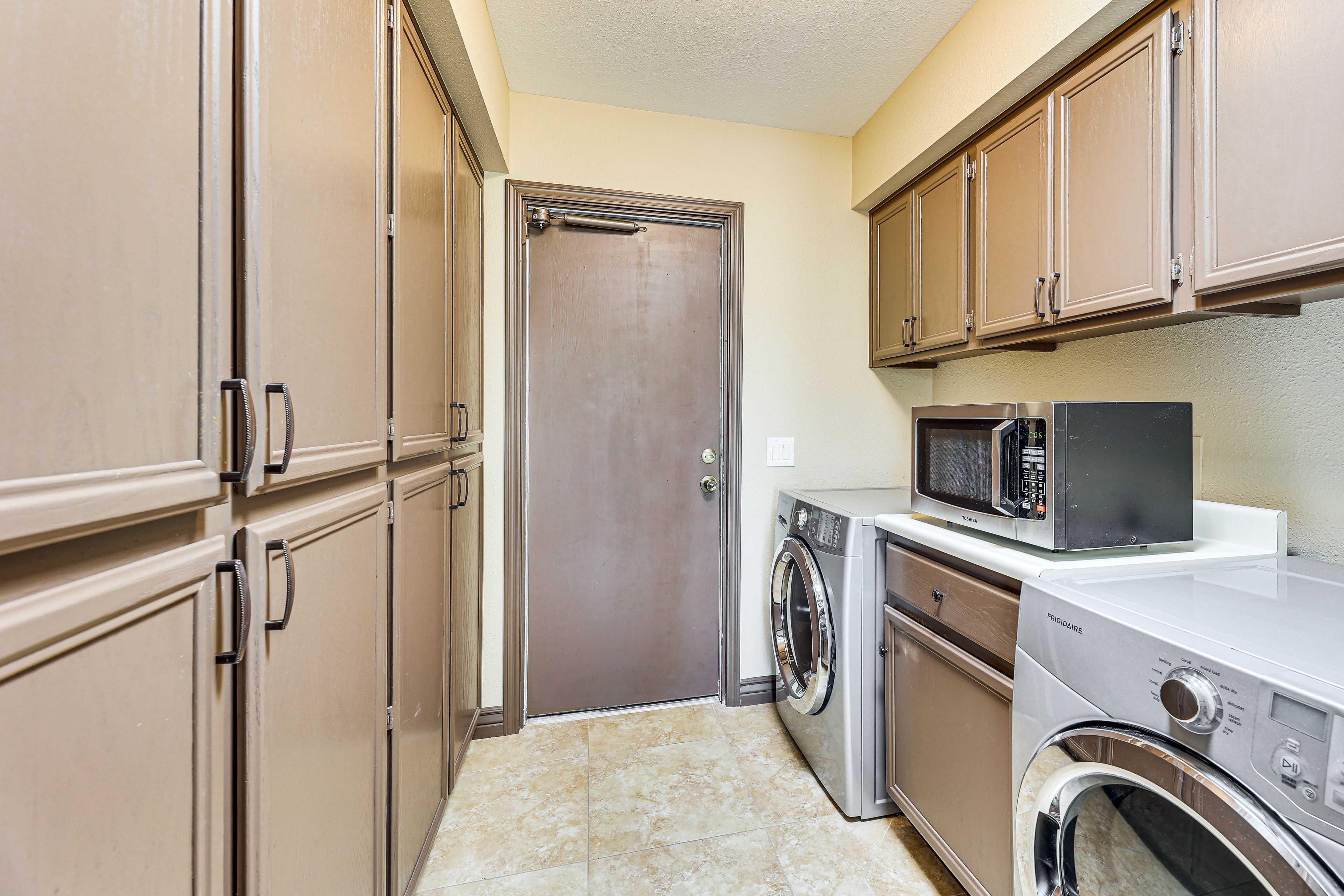 Laundry Room | Microwave