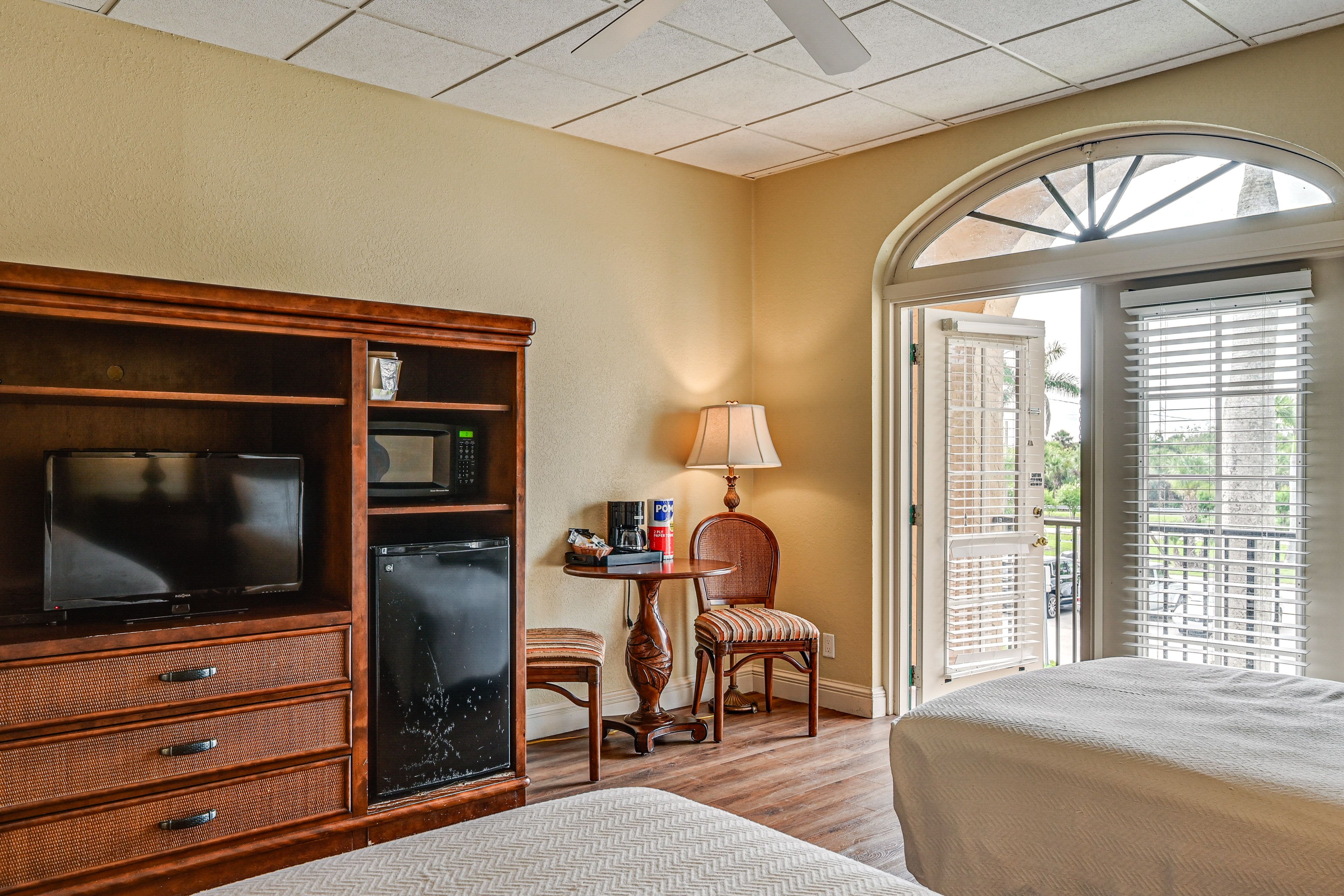 Hotel-Style Cooking | Mini Fridge | Microwave | Drip Coffee Maker