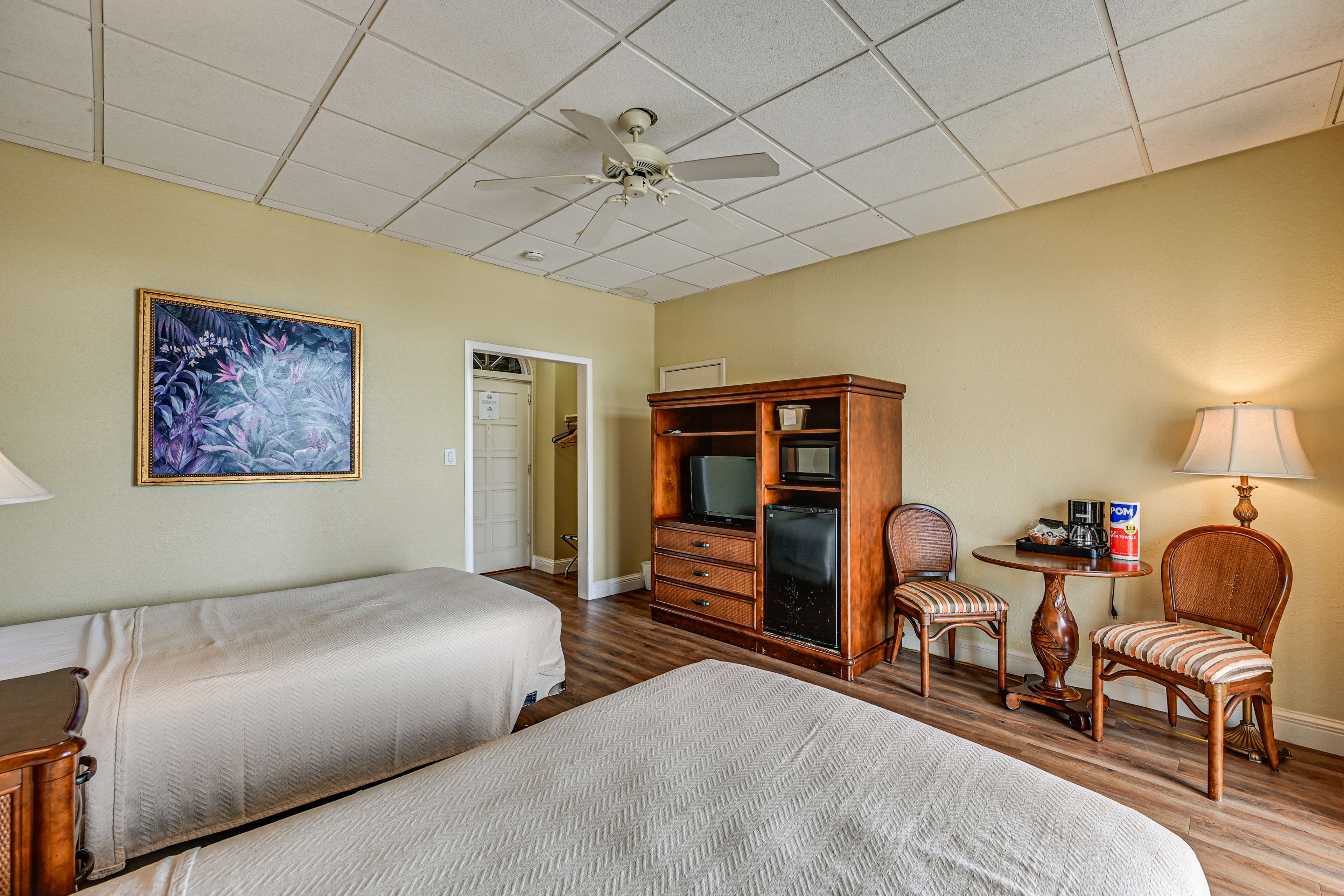 Studio | 2 Queen Beds | Free WiFi | Window A/C Unit | Central Heat