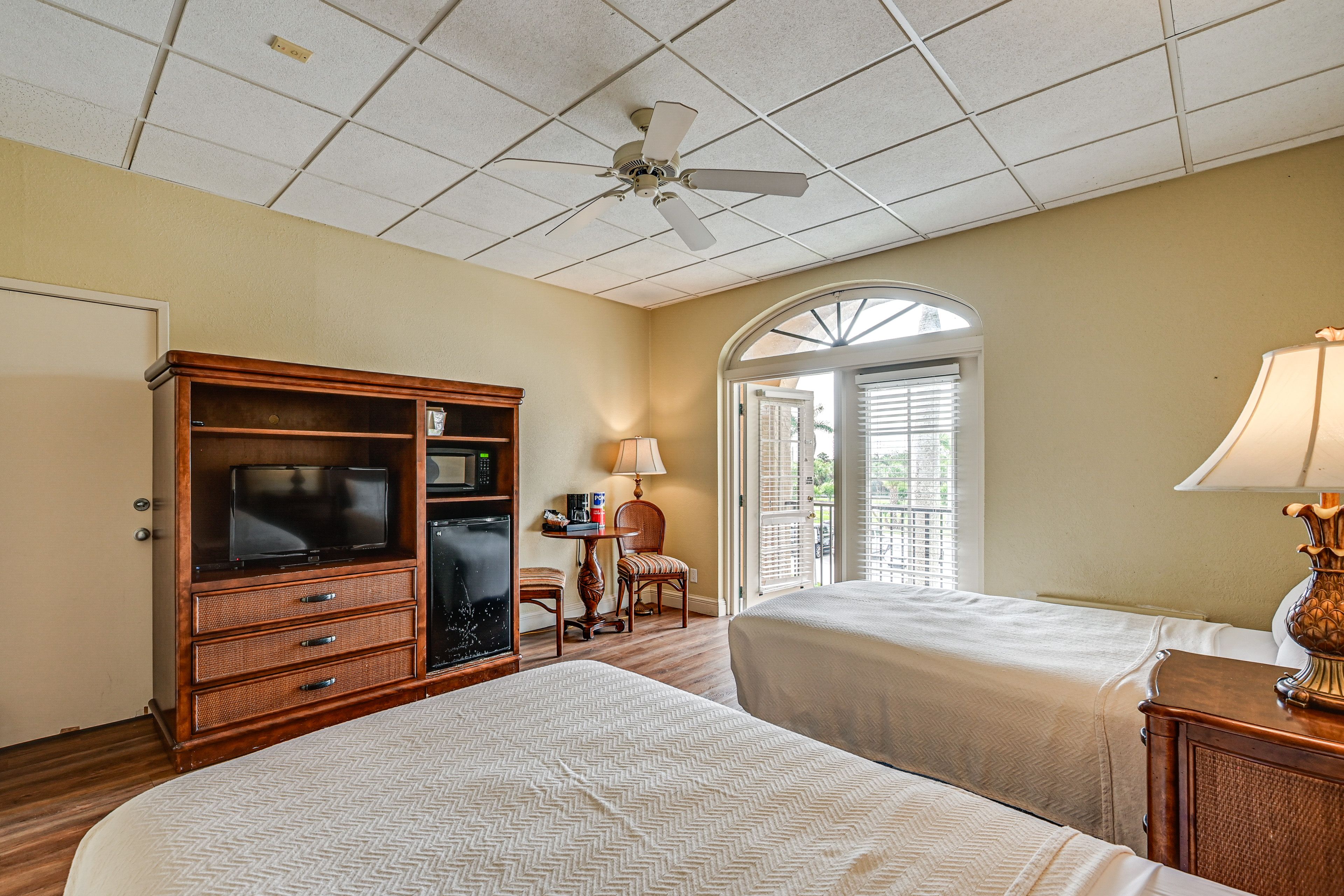Naples Vacation Rental | Studio | 1BA | Stairs Required | 325 Sq Ft