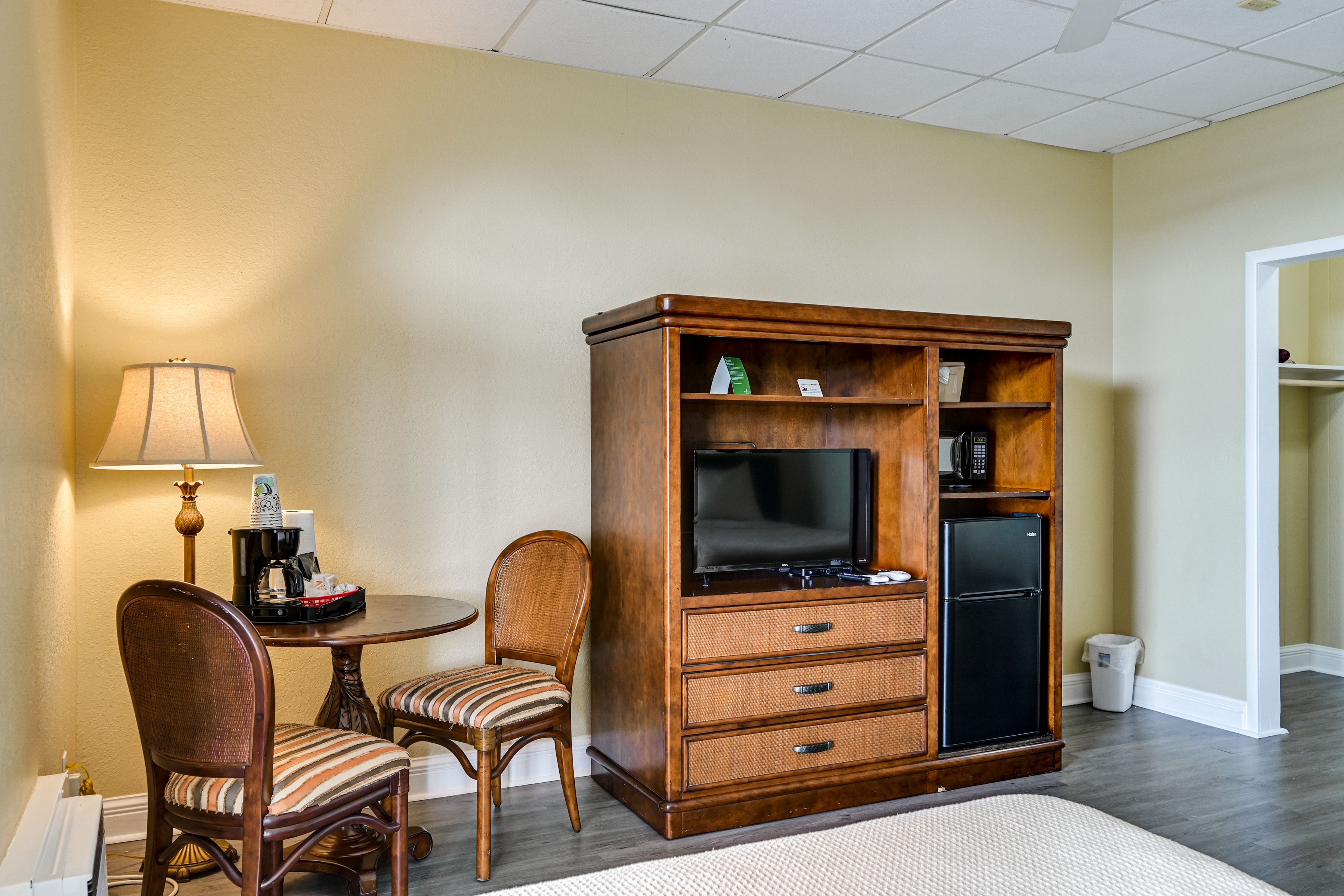 Hotel-Style Cooking | Mini Fridge | Microwave | Drip Coffee Maker