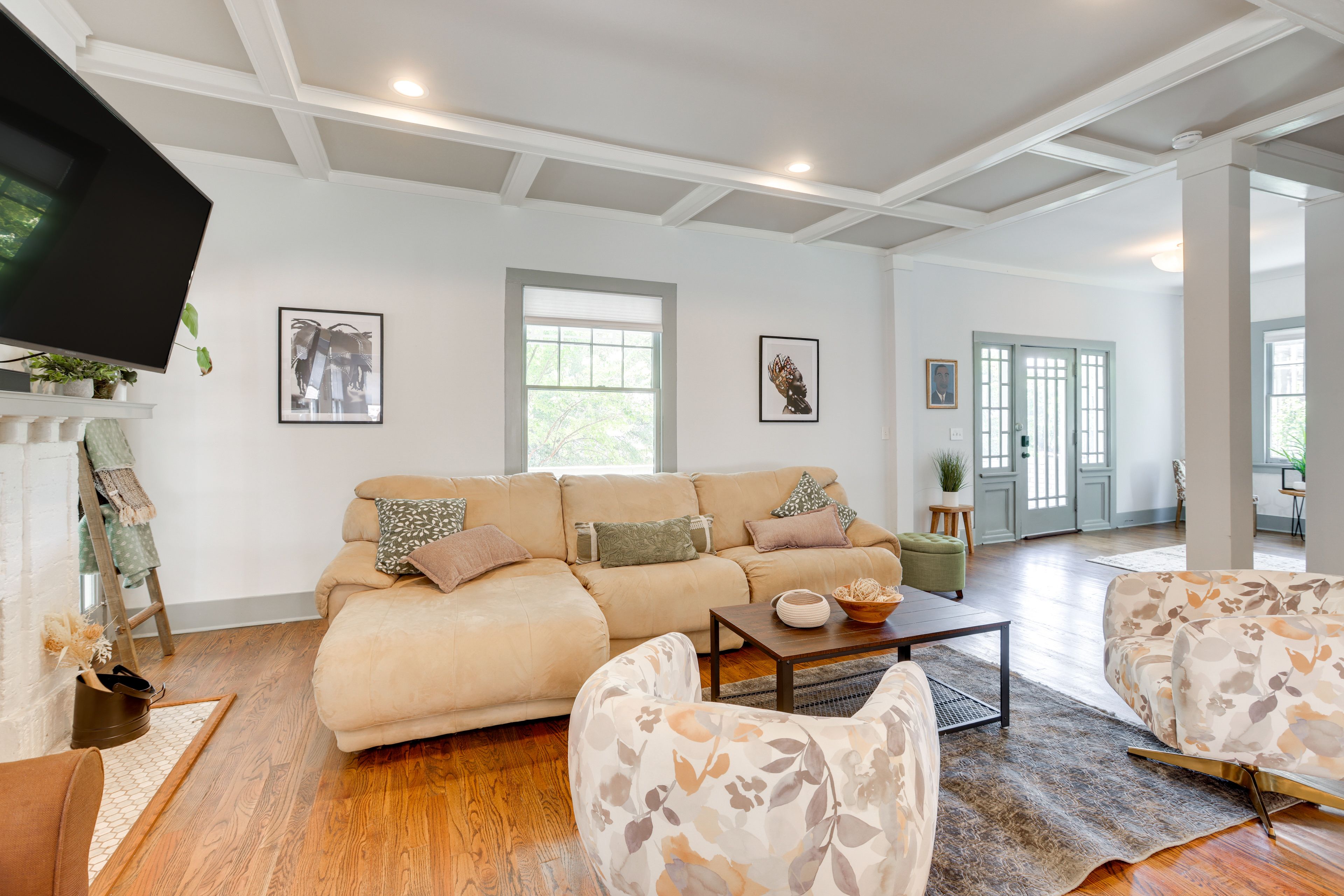 Birmingham Vacation Rental | 4BR | 3.5BA | 1,700 Sq Ft | Exterior Steps Required