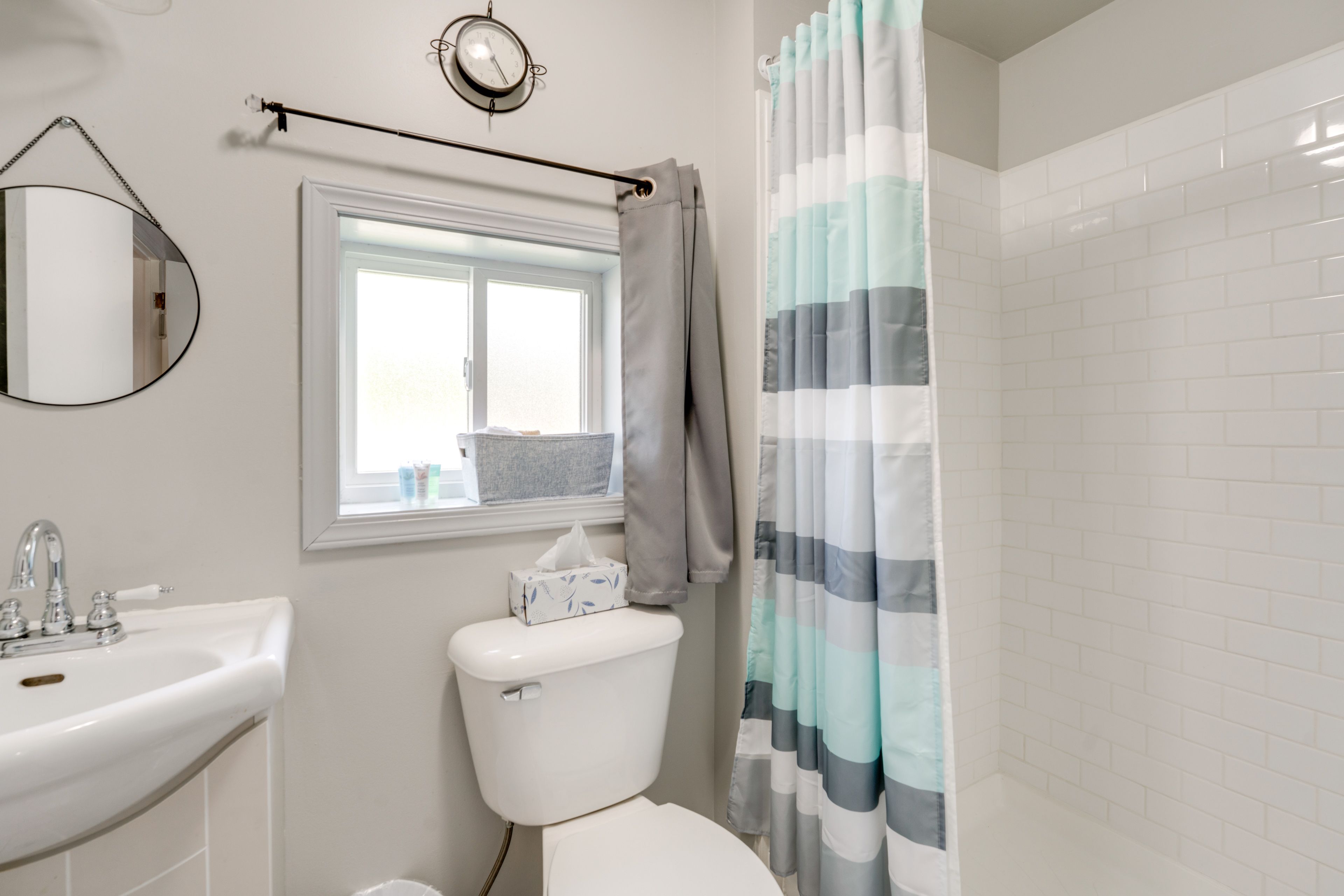 En-Suite Bathroom | 1st Floor