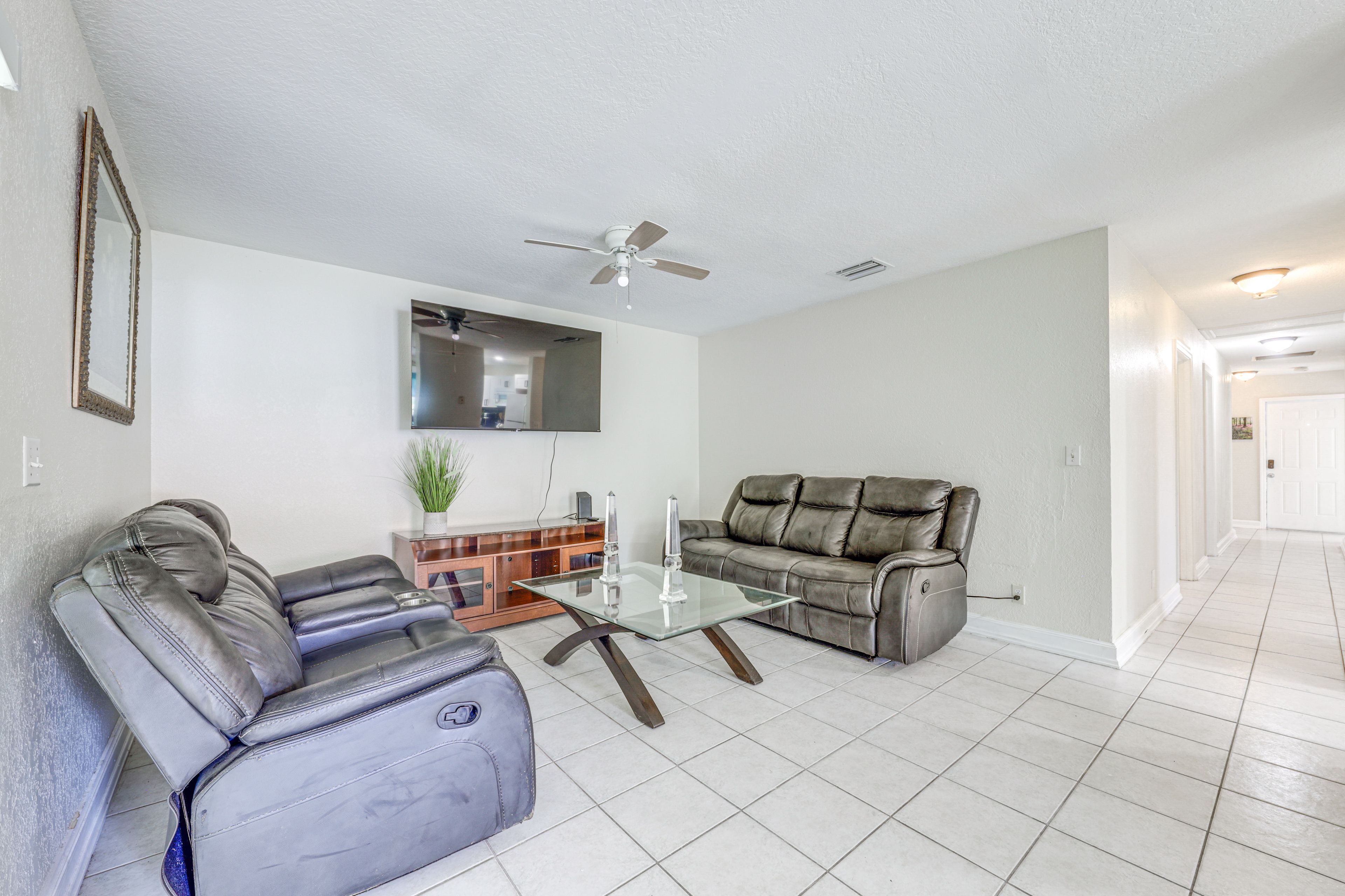 Lake Worth Beach Vacation Rental | 4BR | 3BA | 2,000 Sq Ft | 1 Step Required