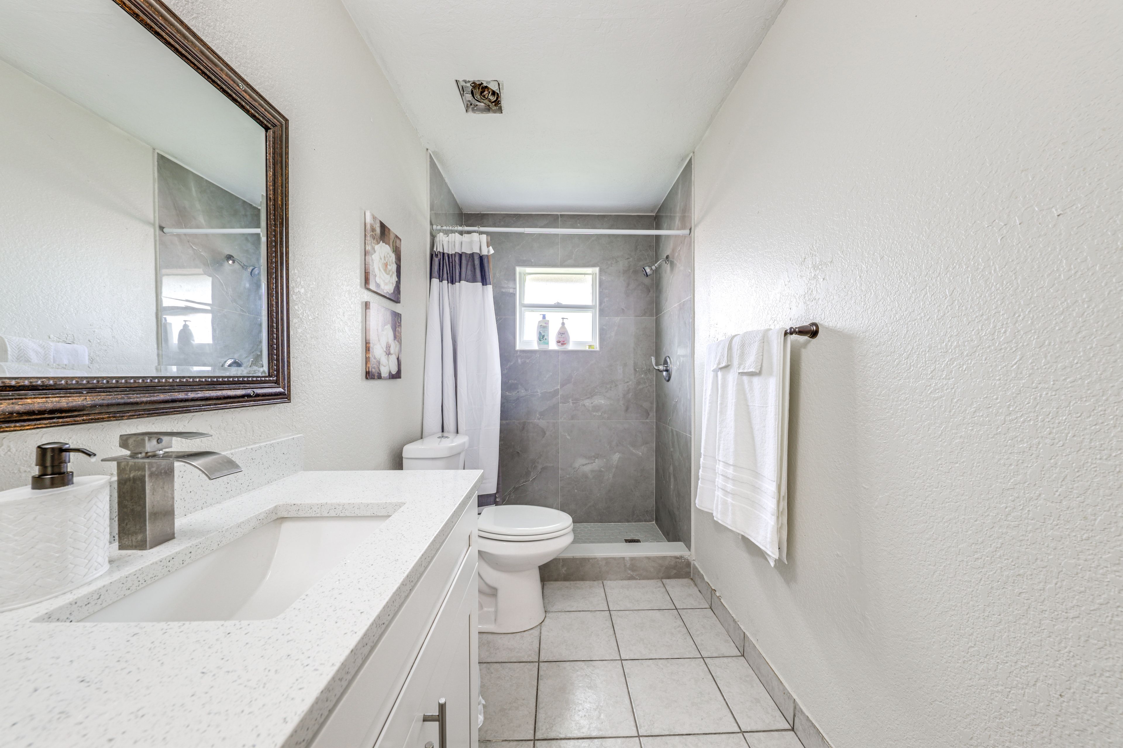 Full Bathroom
