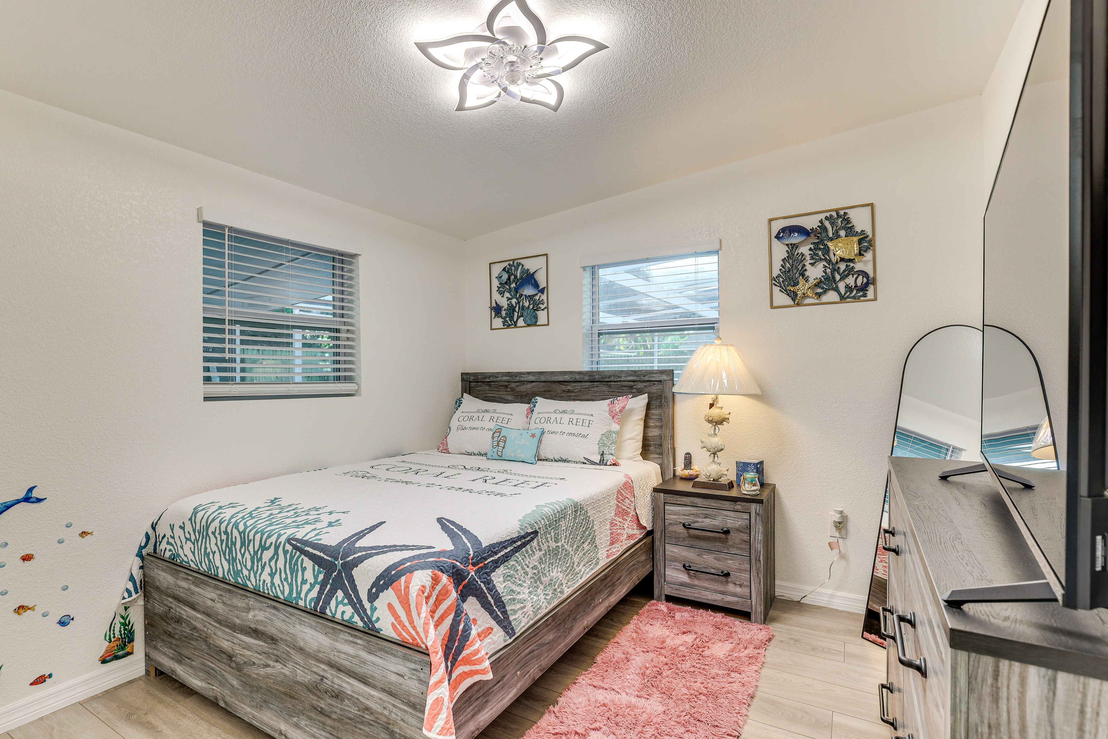 Bedroom 3 | Queen Bed | Smart TV