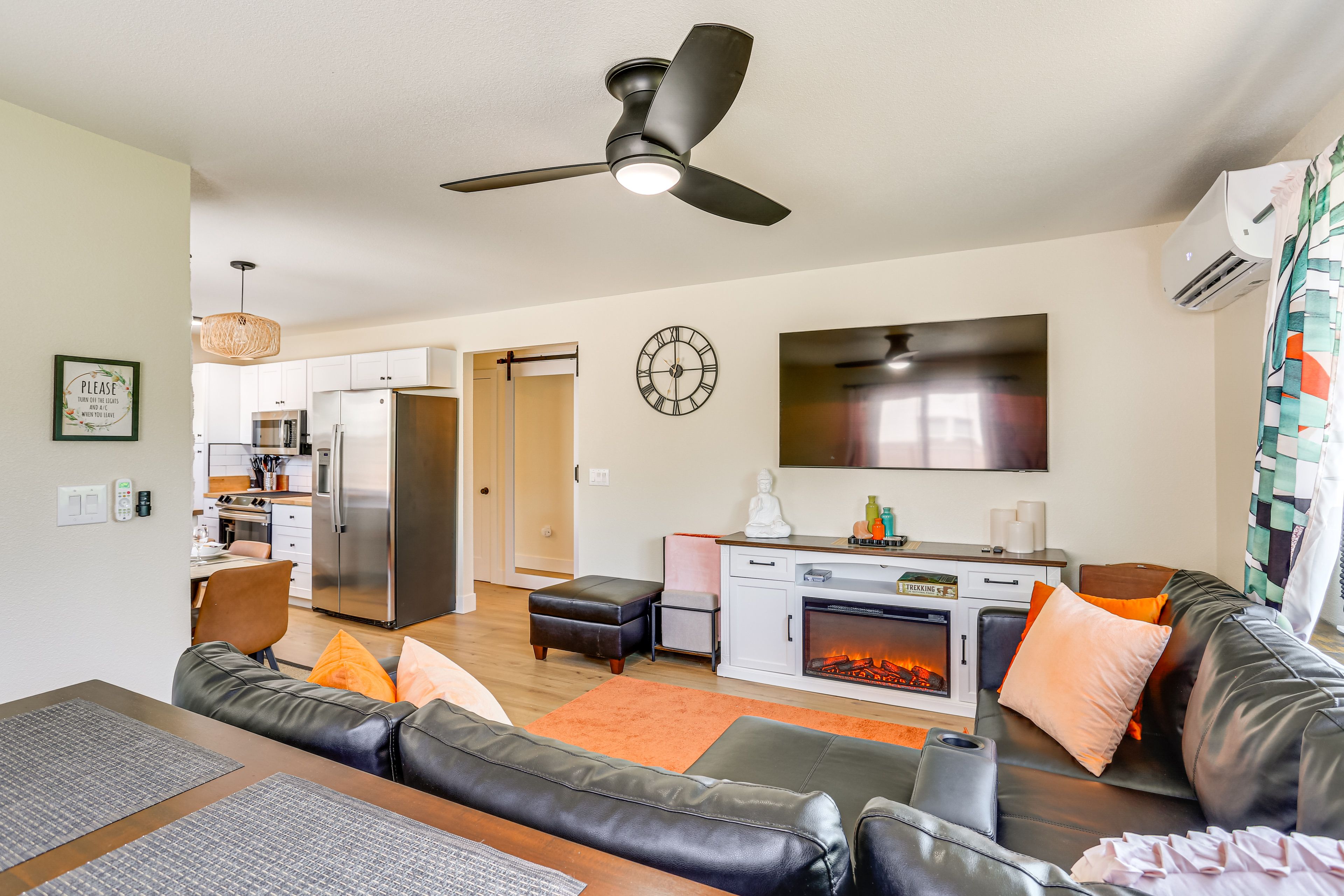 Redding Vacation Rental | 2BR | 1BA | 750 Sq Ft | 4 Steps to Enter