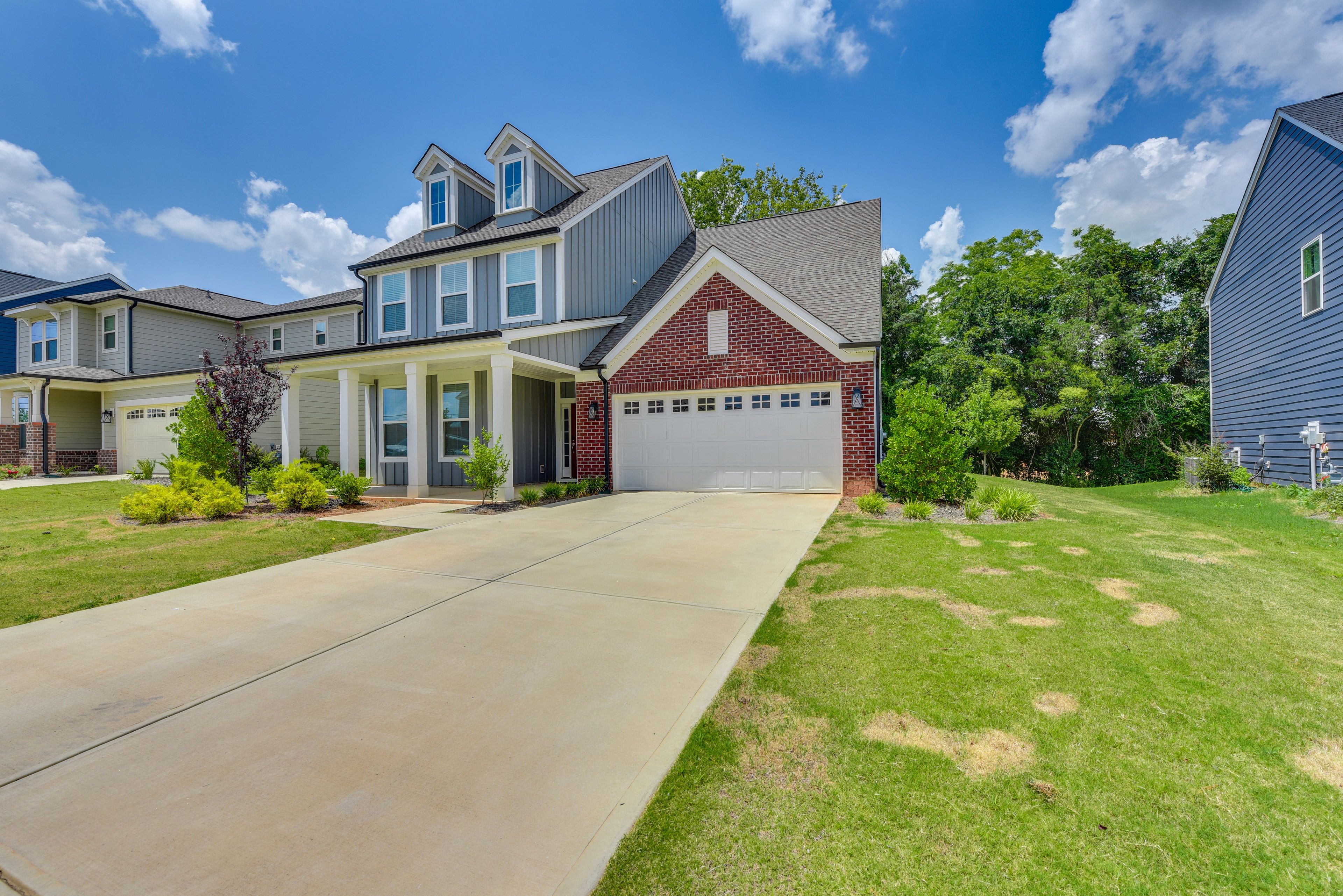 Parking | Garage (1 Vehicle) | Driveway (2 Vehicles) | Street Parking