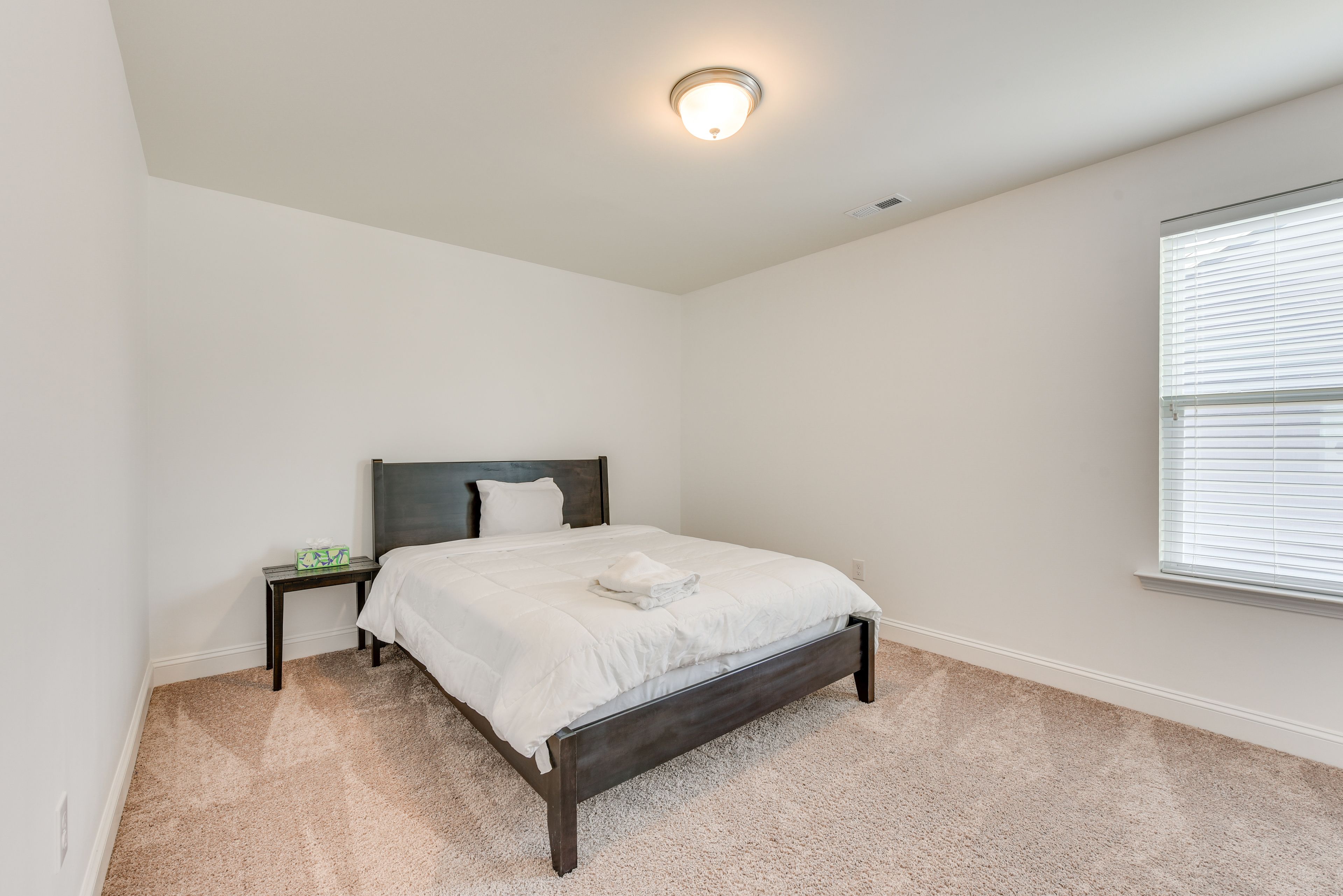 Bedroom 4 | 2nd Floor | Queen Bed