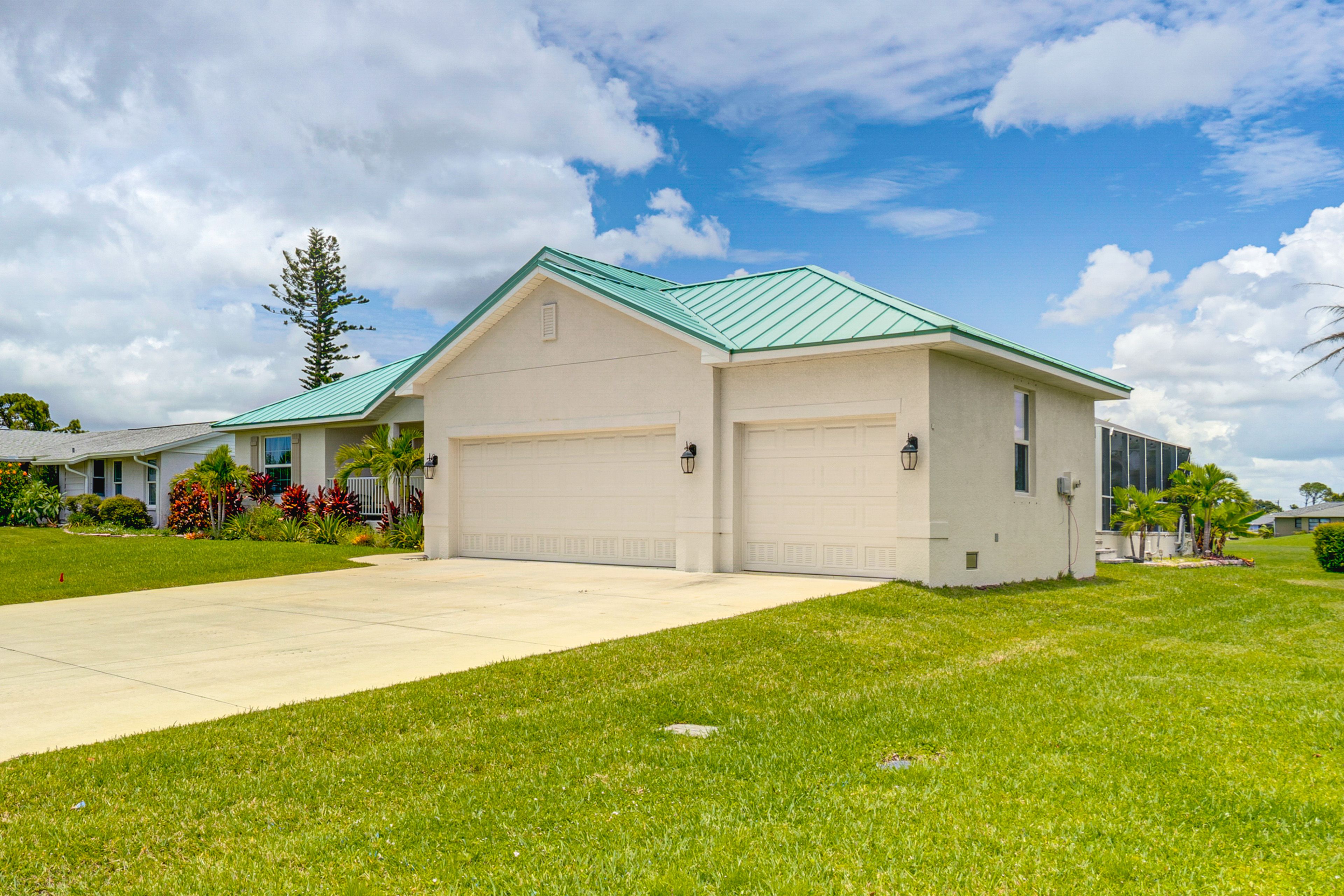 Parking | Garage (1 Vehicle) | Driveway (2 Vehicles)