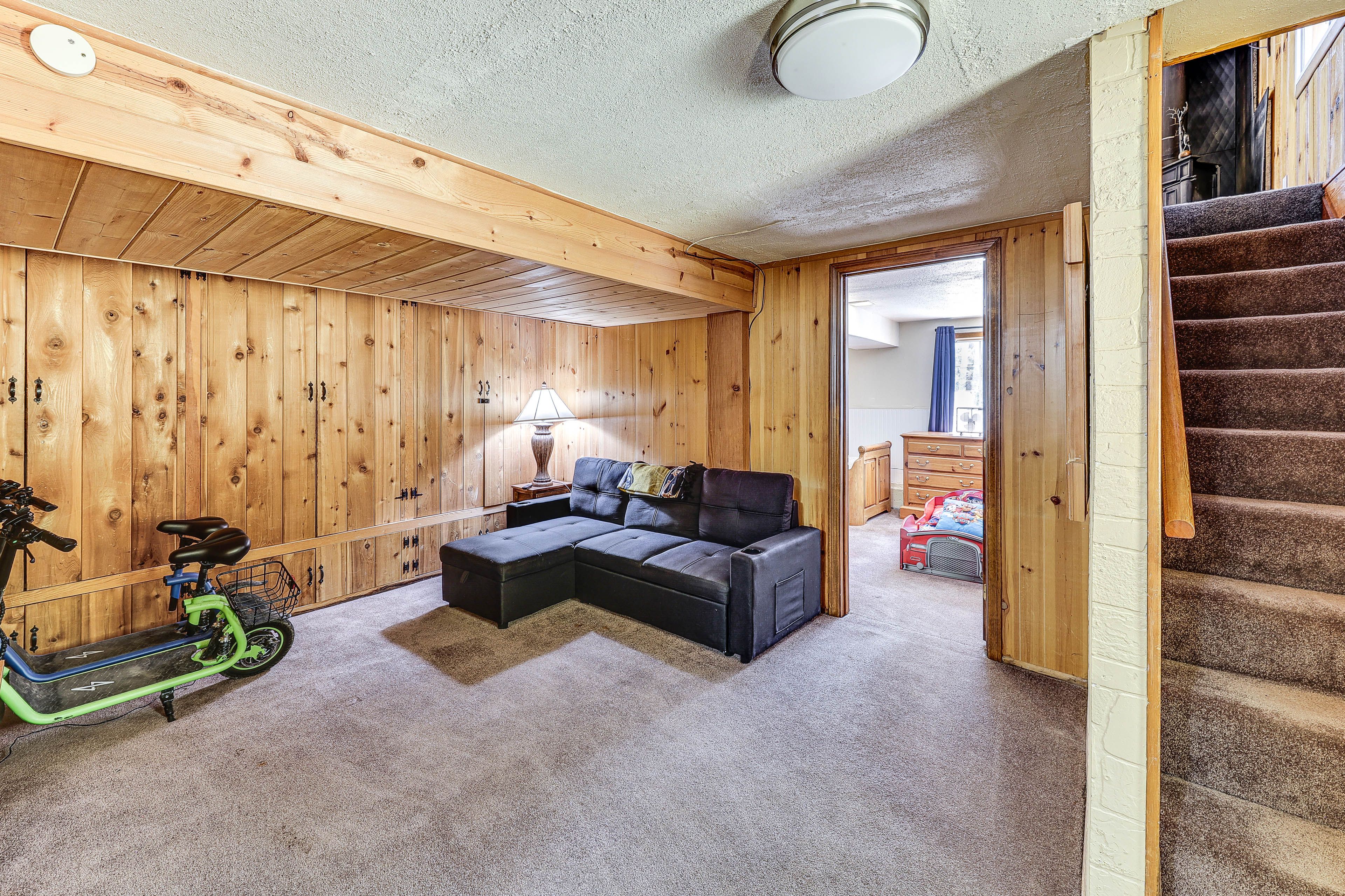 Lower Living Area | Full Sleeper Sofa | Smart TV | Lower Floor