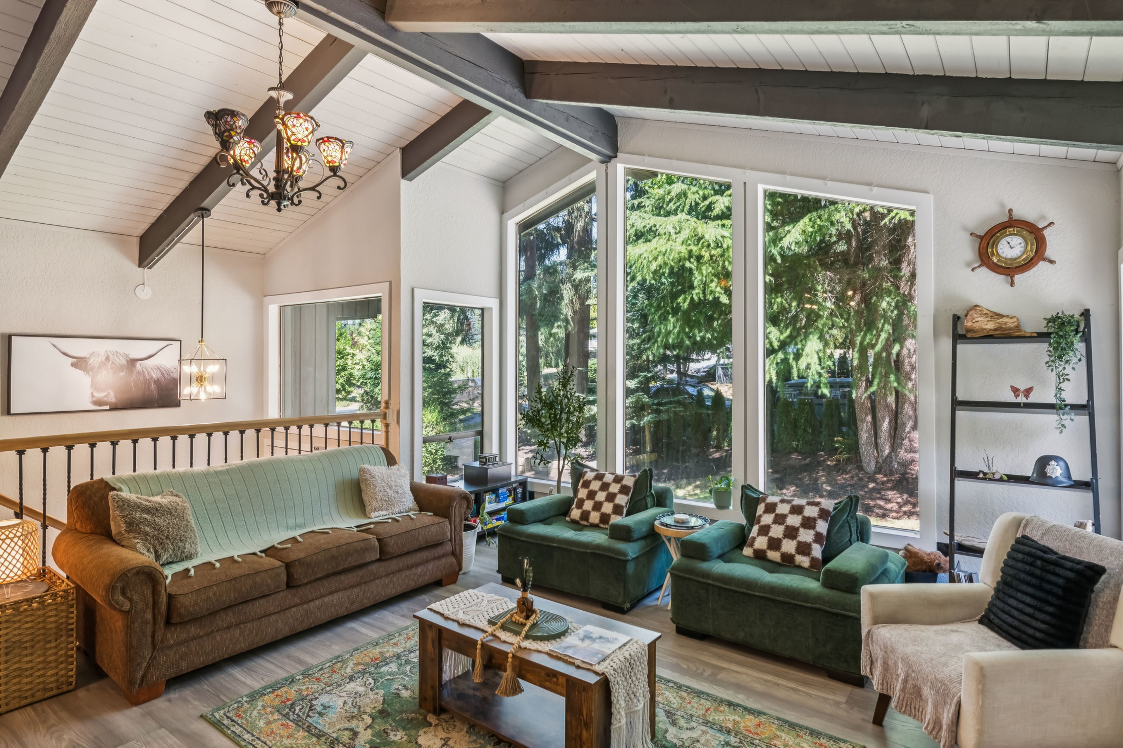 Lake Stevens Vacation Rental | 6BR | 3BA | 2,600 Sq Ft