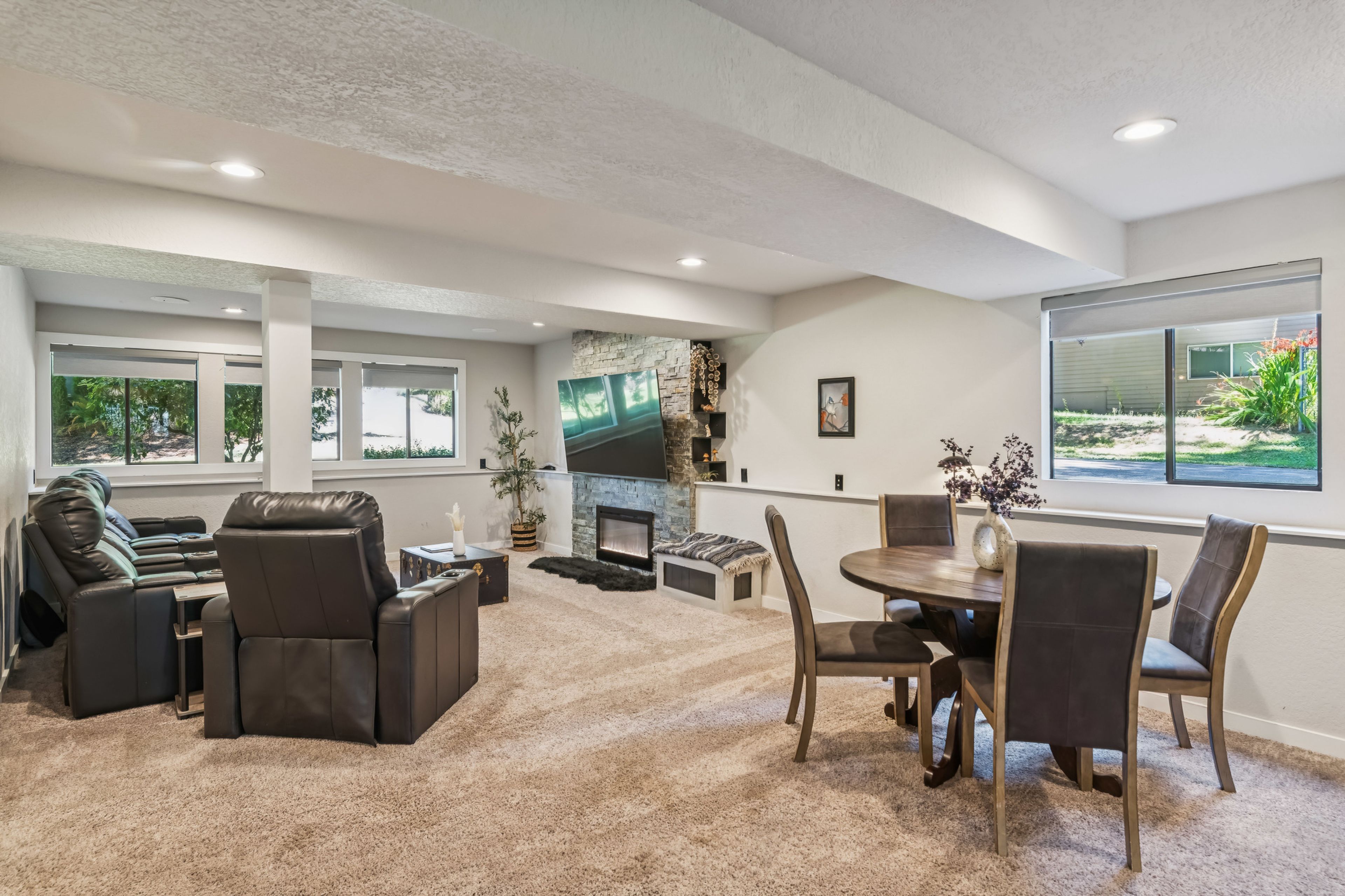 Basement Lounge