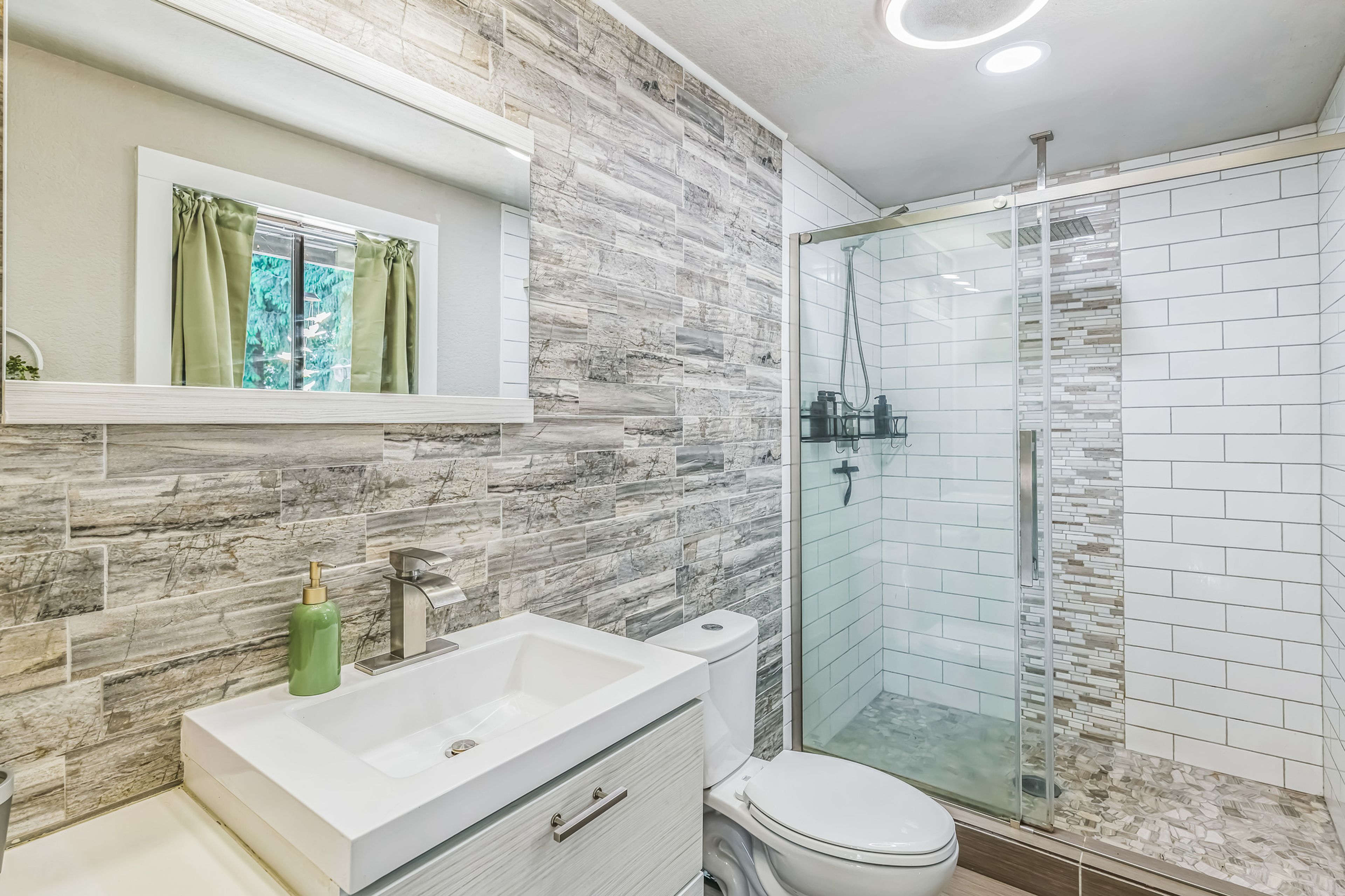 Full Bath | Main Level