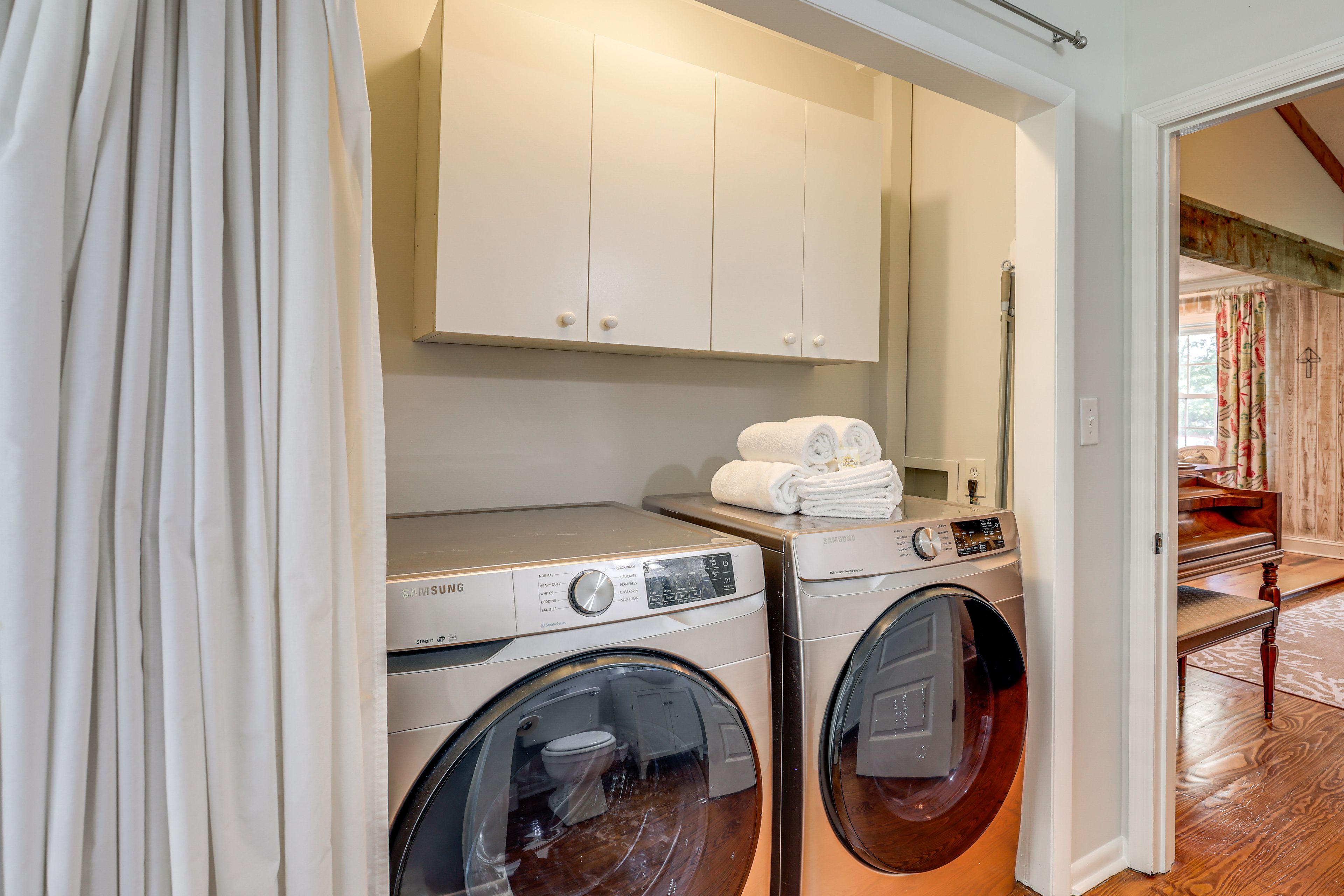 Washer & Dryer