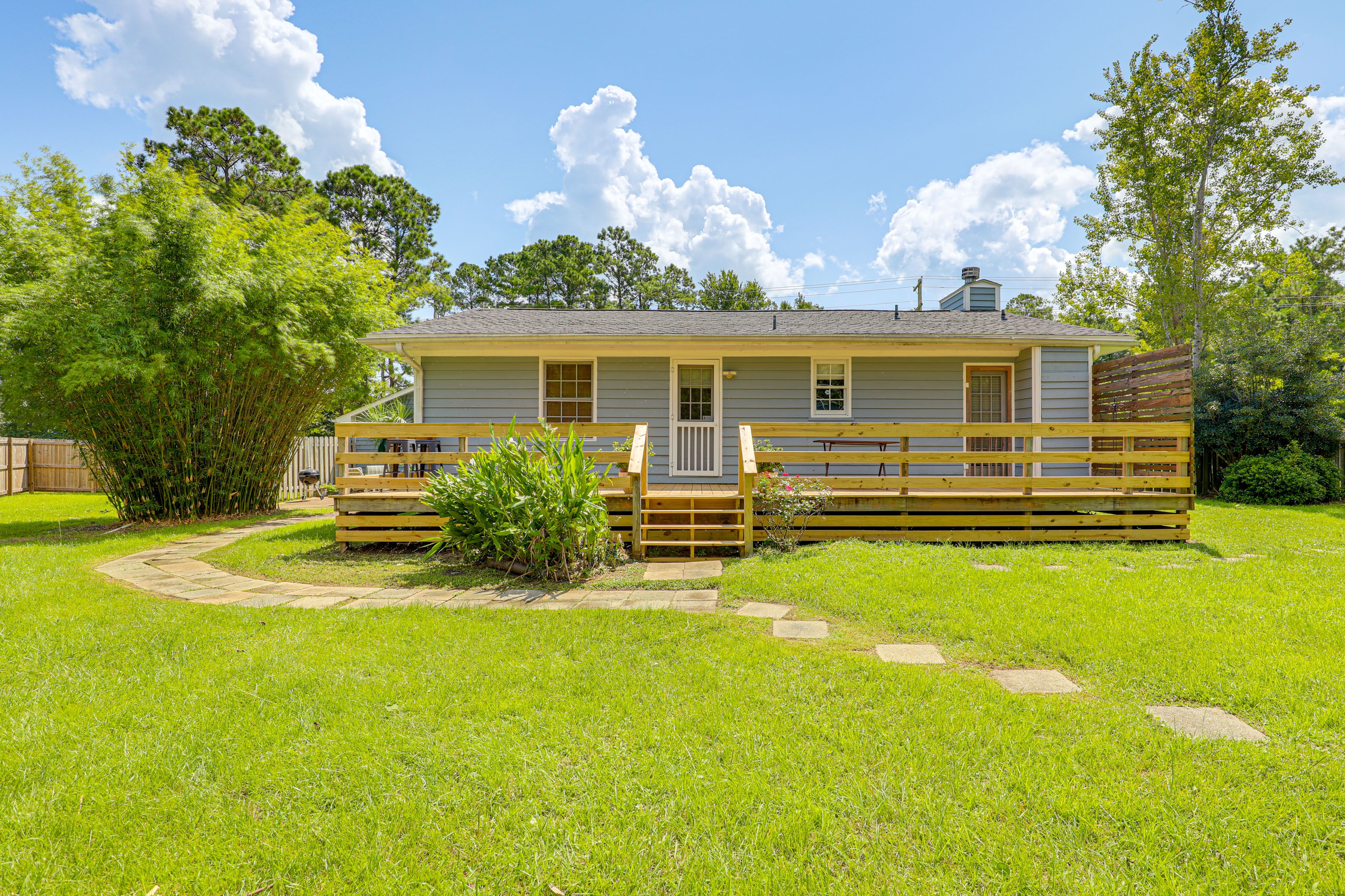 House Exterior | Back Deck