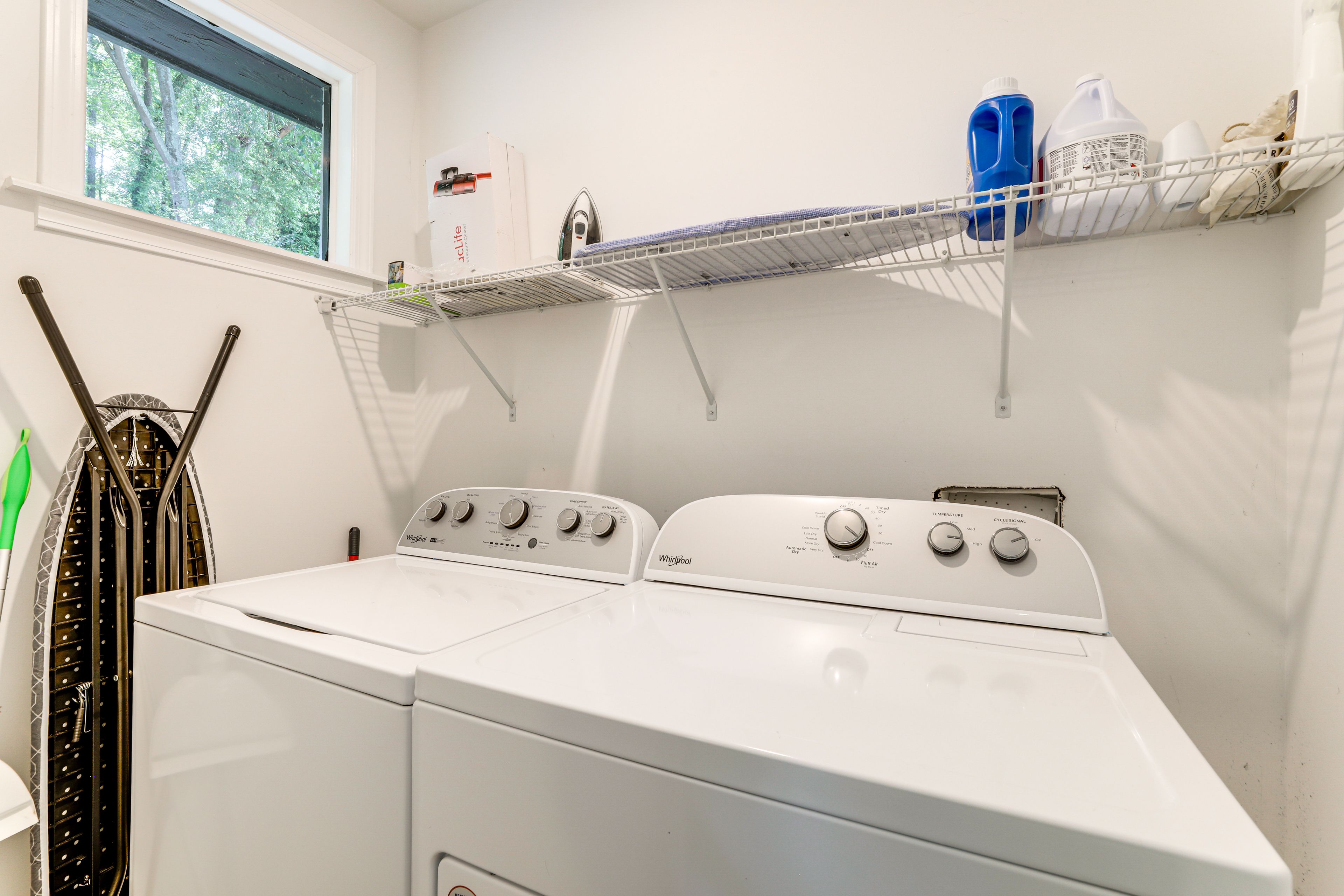 Laundry Area | Washer/Dryer