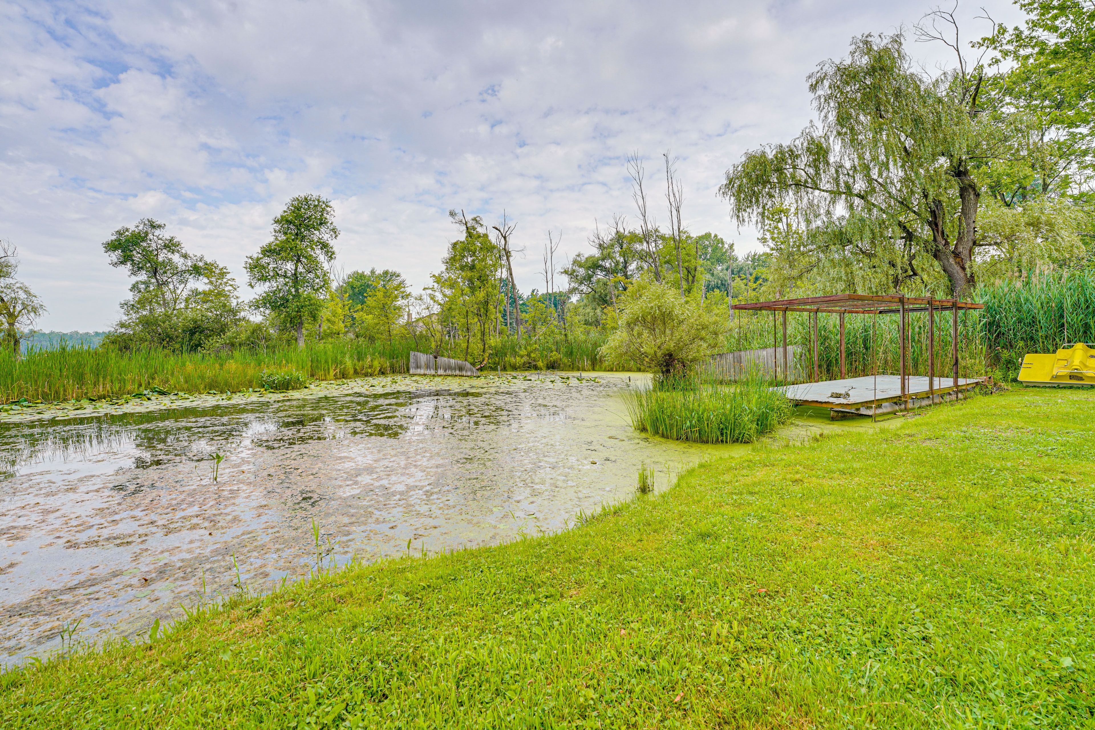 Private Waterway Access | Dock | Fire Pit