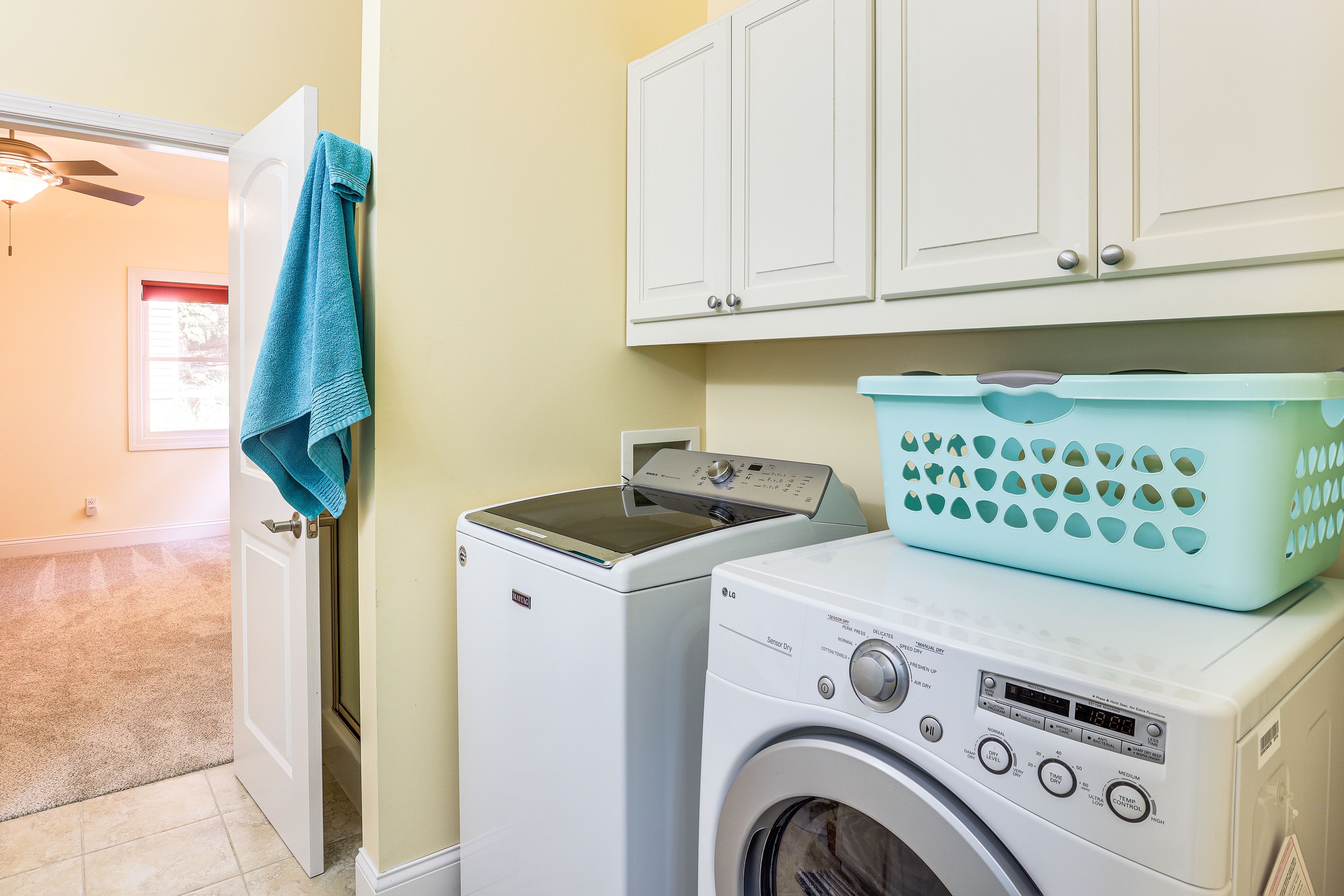 Laundry Room | Main Level