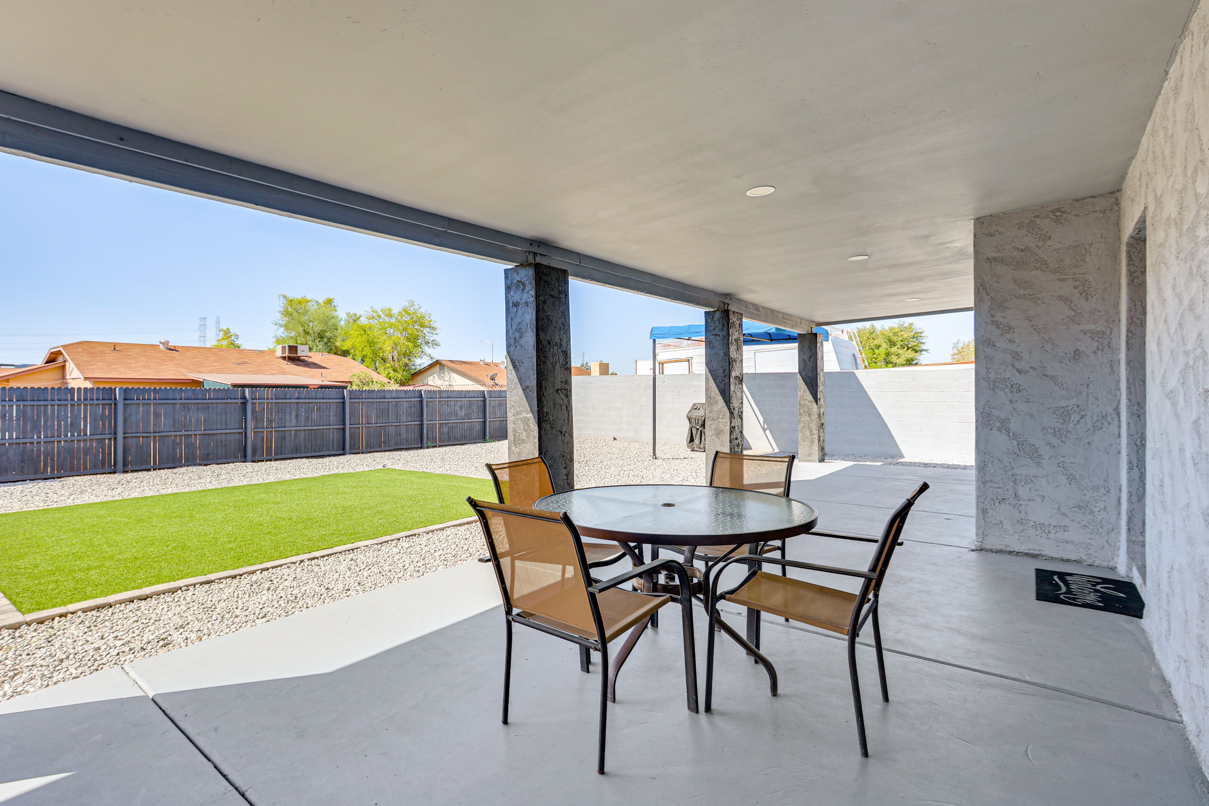 Covered Patio | Outdoor Dining Area