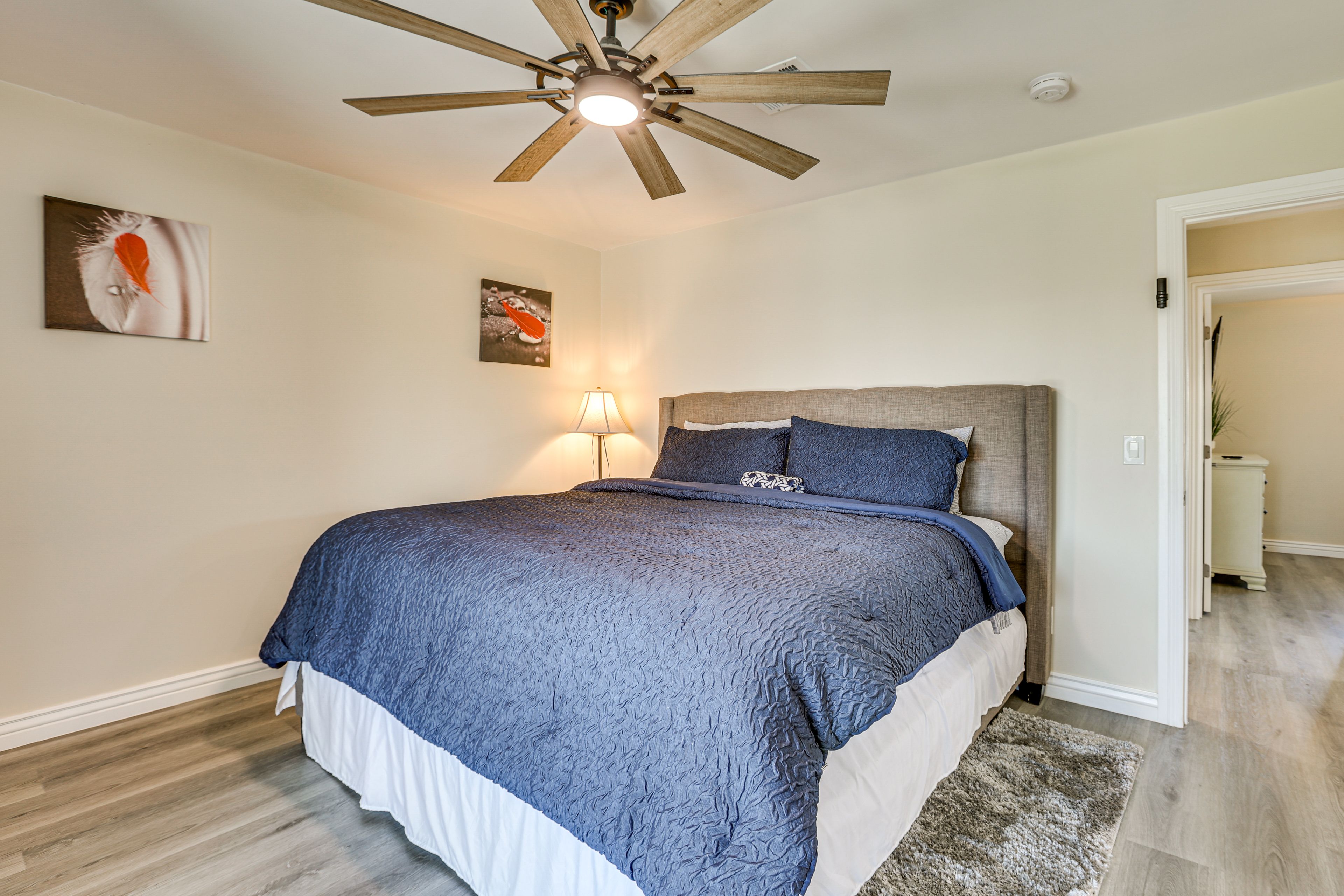 Bedroom 1 | King Bed | Linens Provided