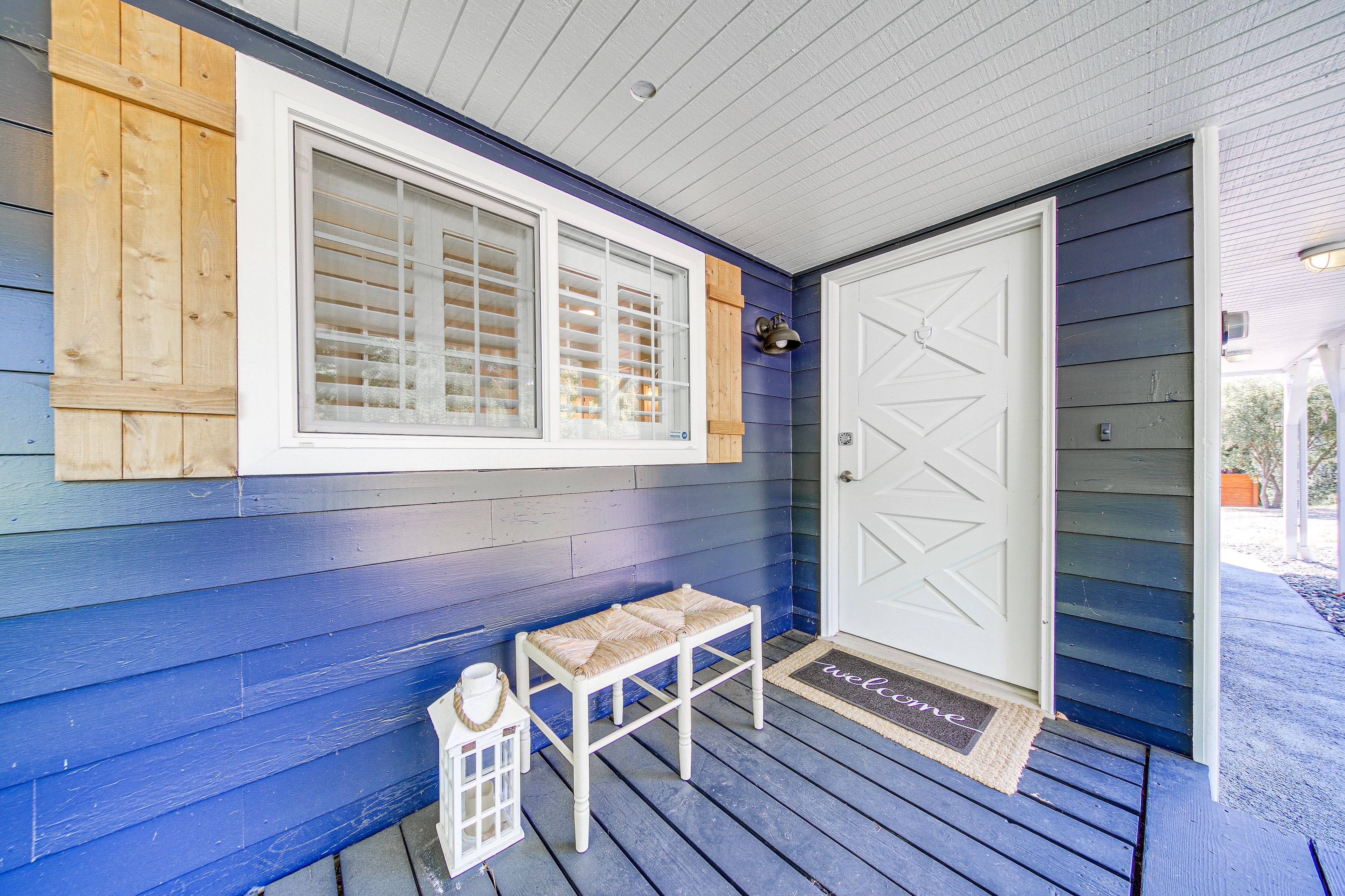 Main House | Entry