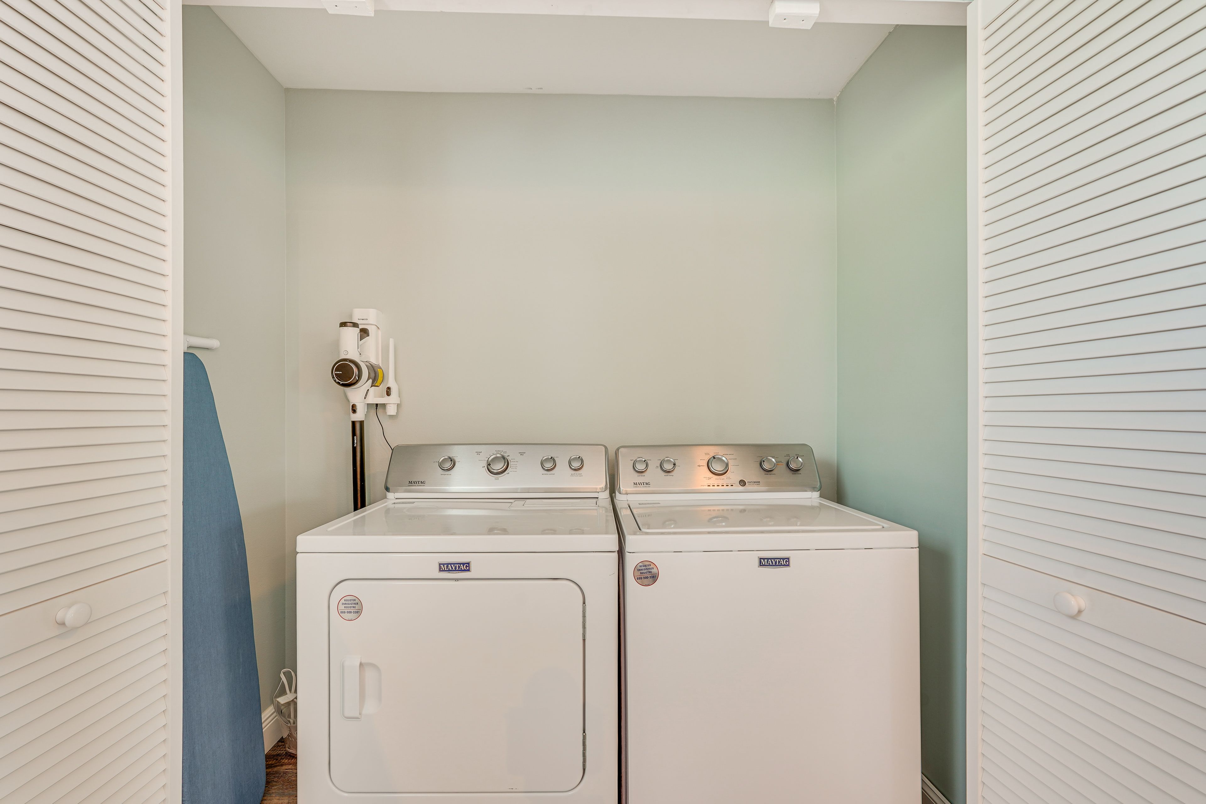 Washer & Dryer