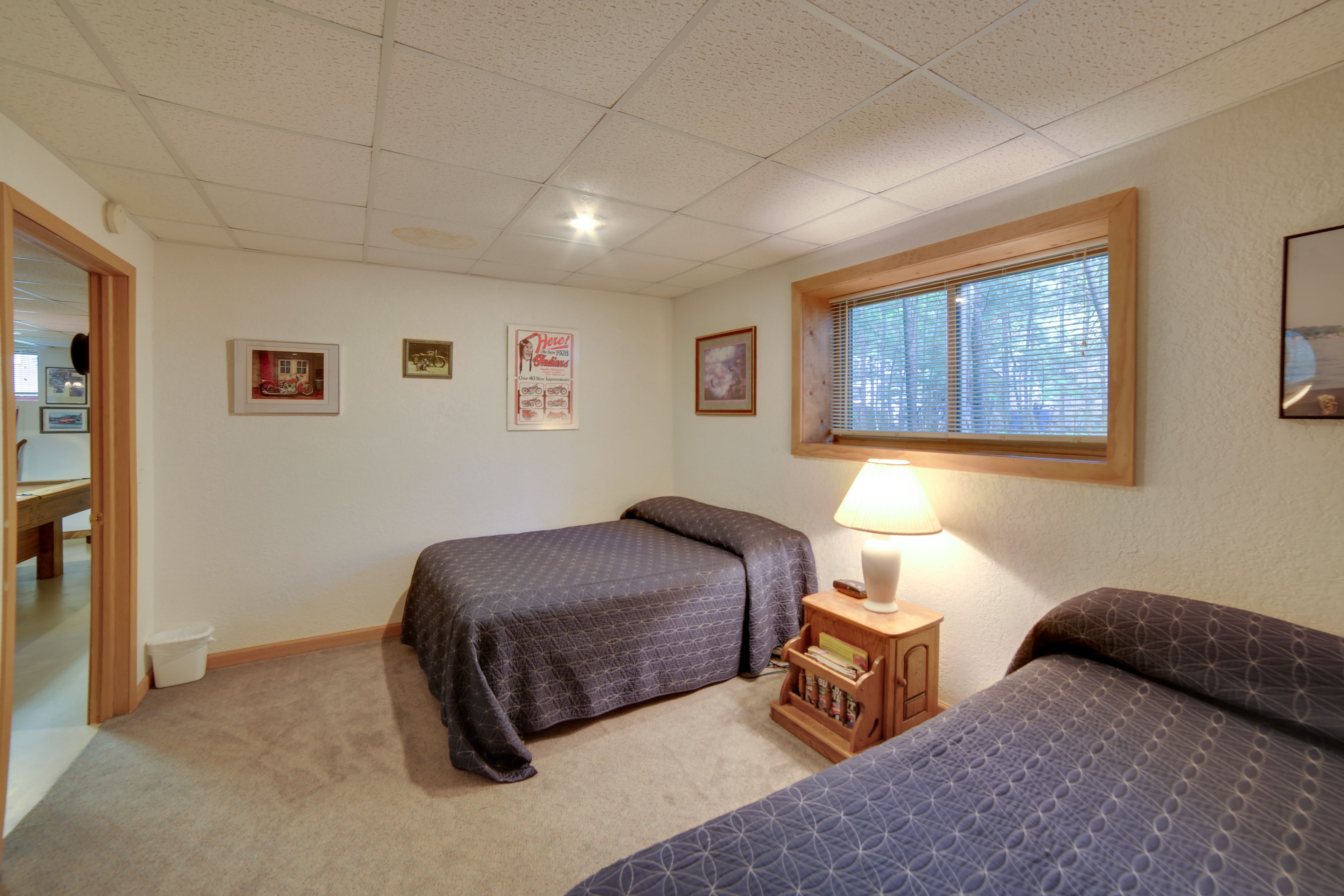 Bedroom 5 | 1 Full Bed | 1 Queen Bed | Basement