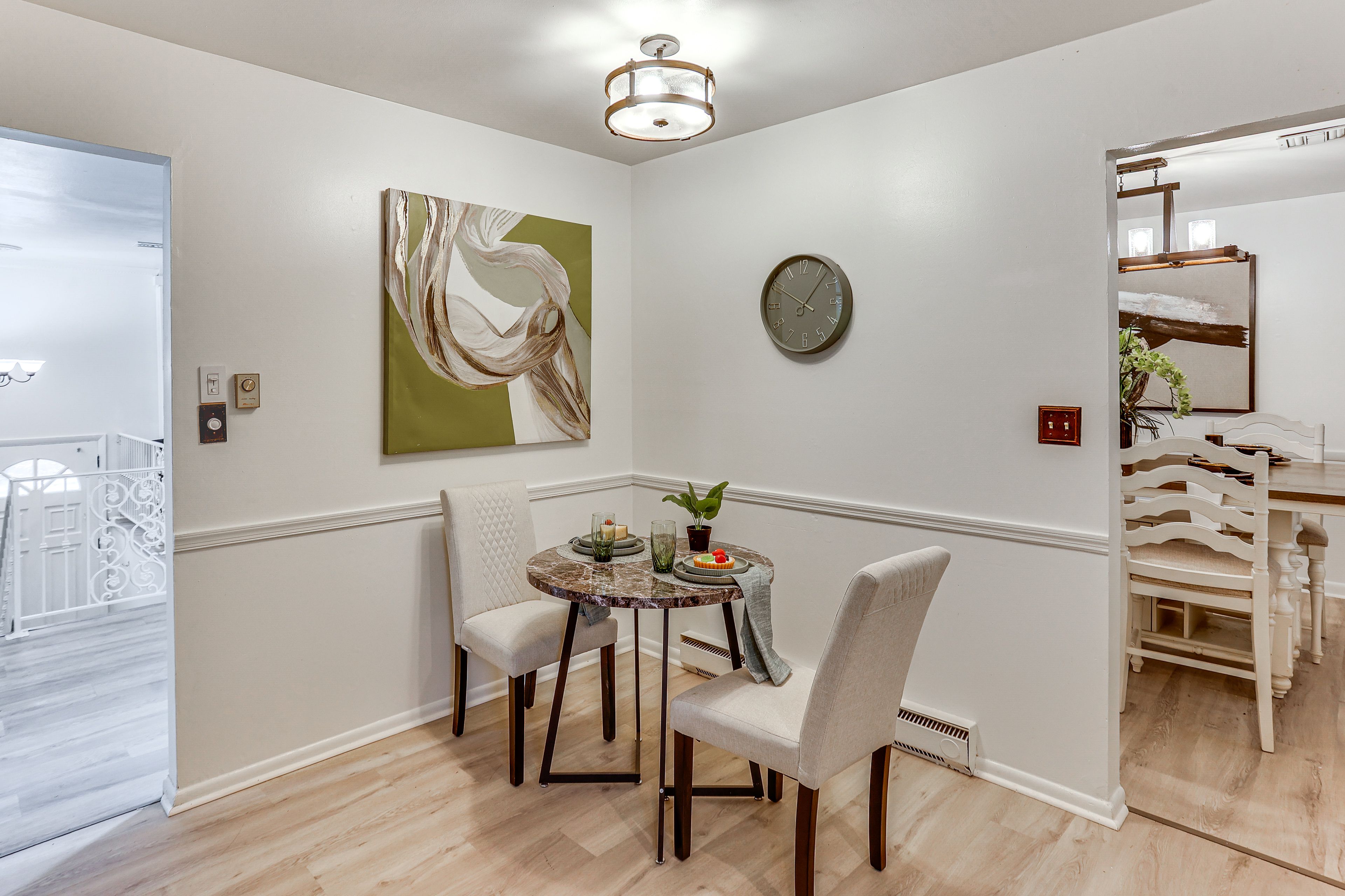 Dining Area | Main Level