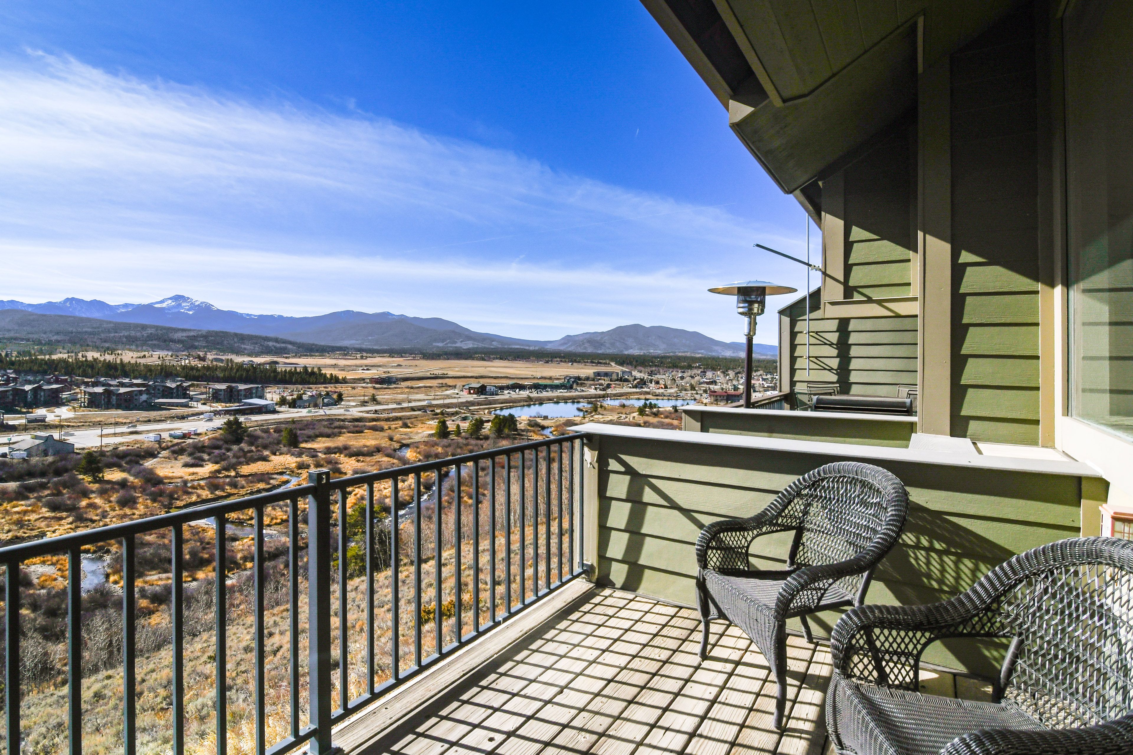 Fraser Vacation Rental | 4BR | 4BA | 2,500 Sq Ft | 2 Steps to Enter