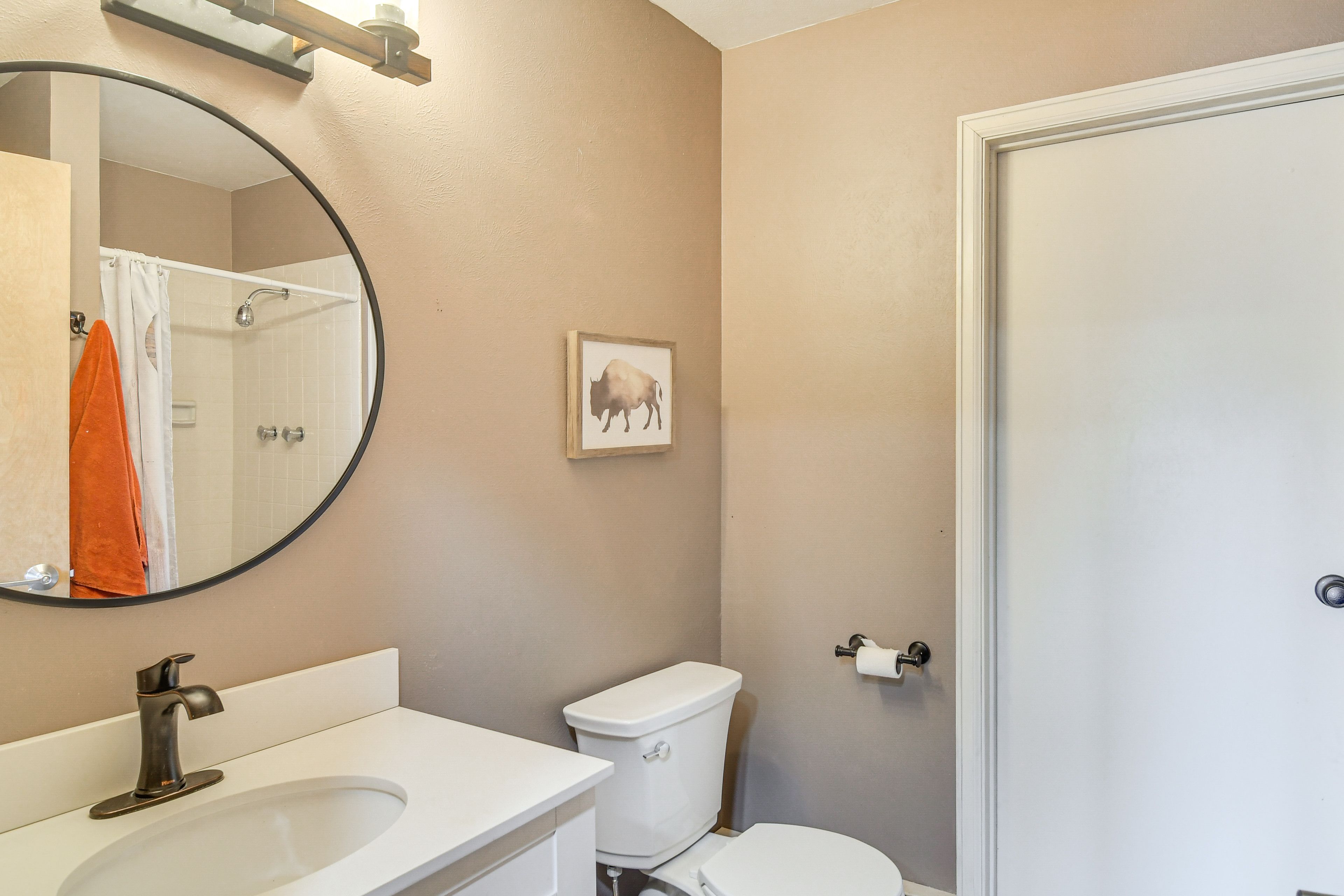 Bathroom | 1st Floor