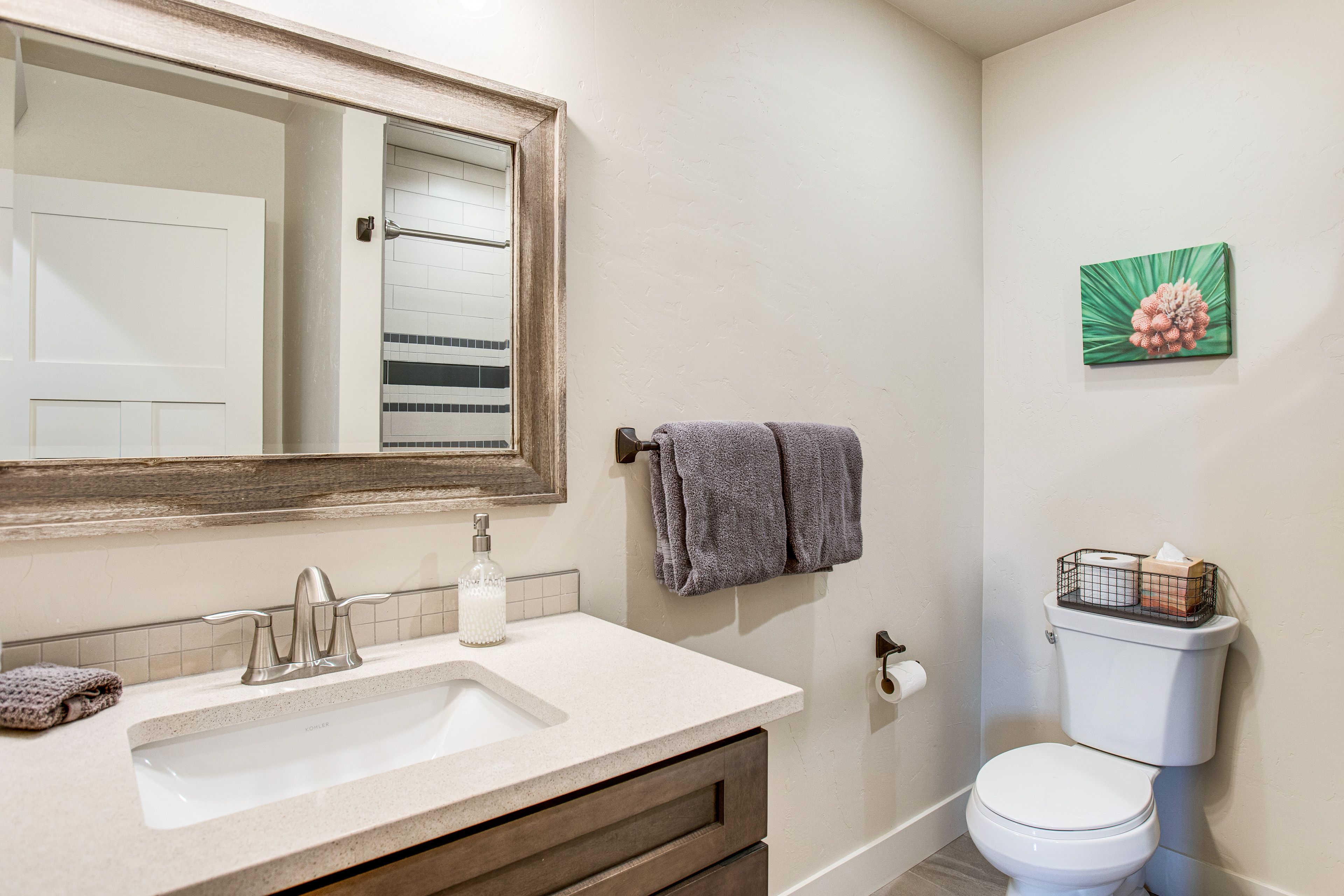 Full Bathroom | Bottom Level