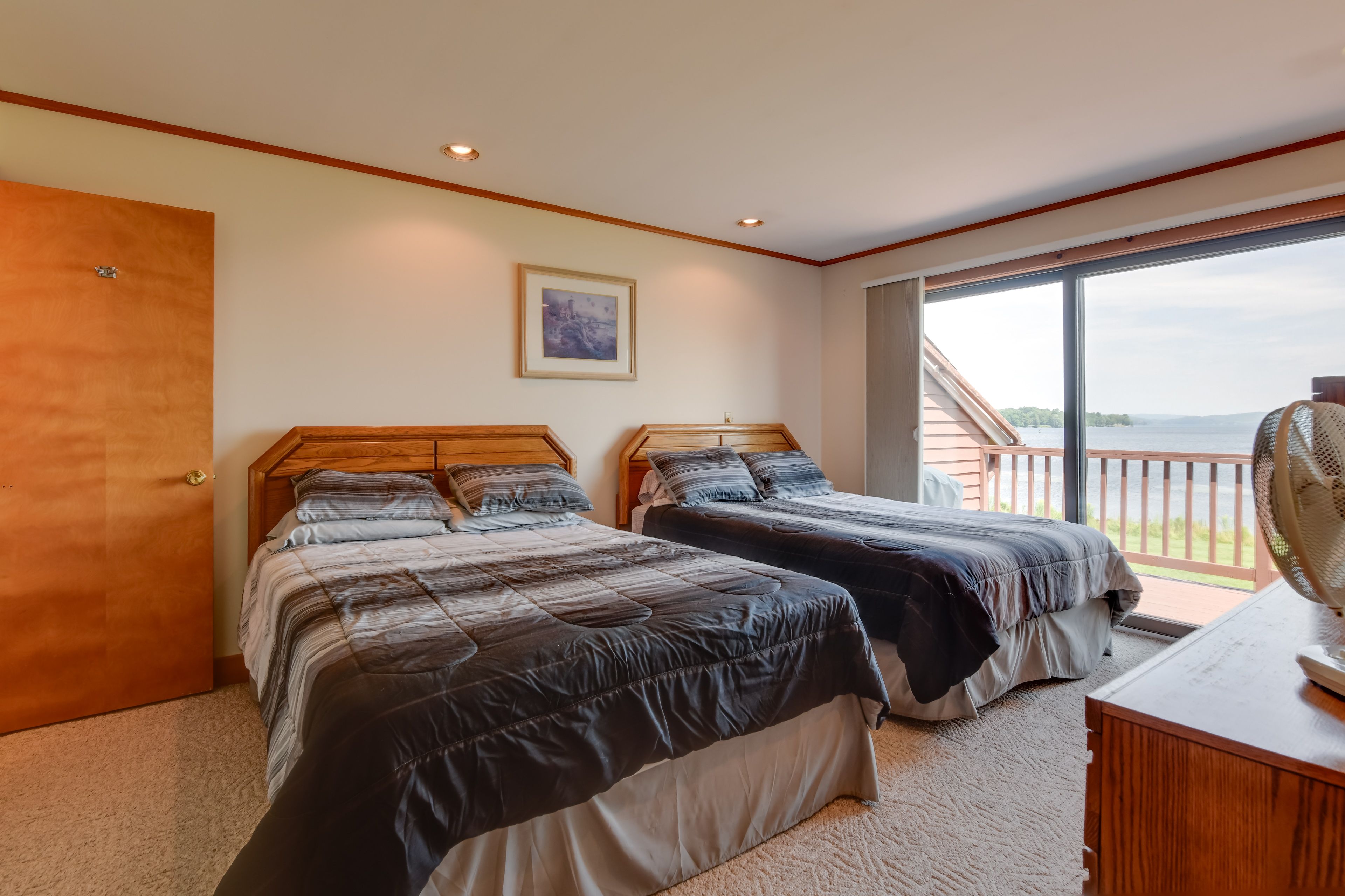 Bedroom 2 | 2 Queen Beds