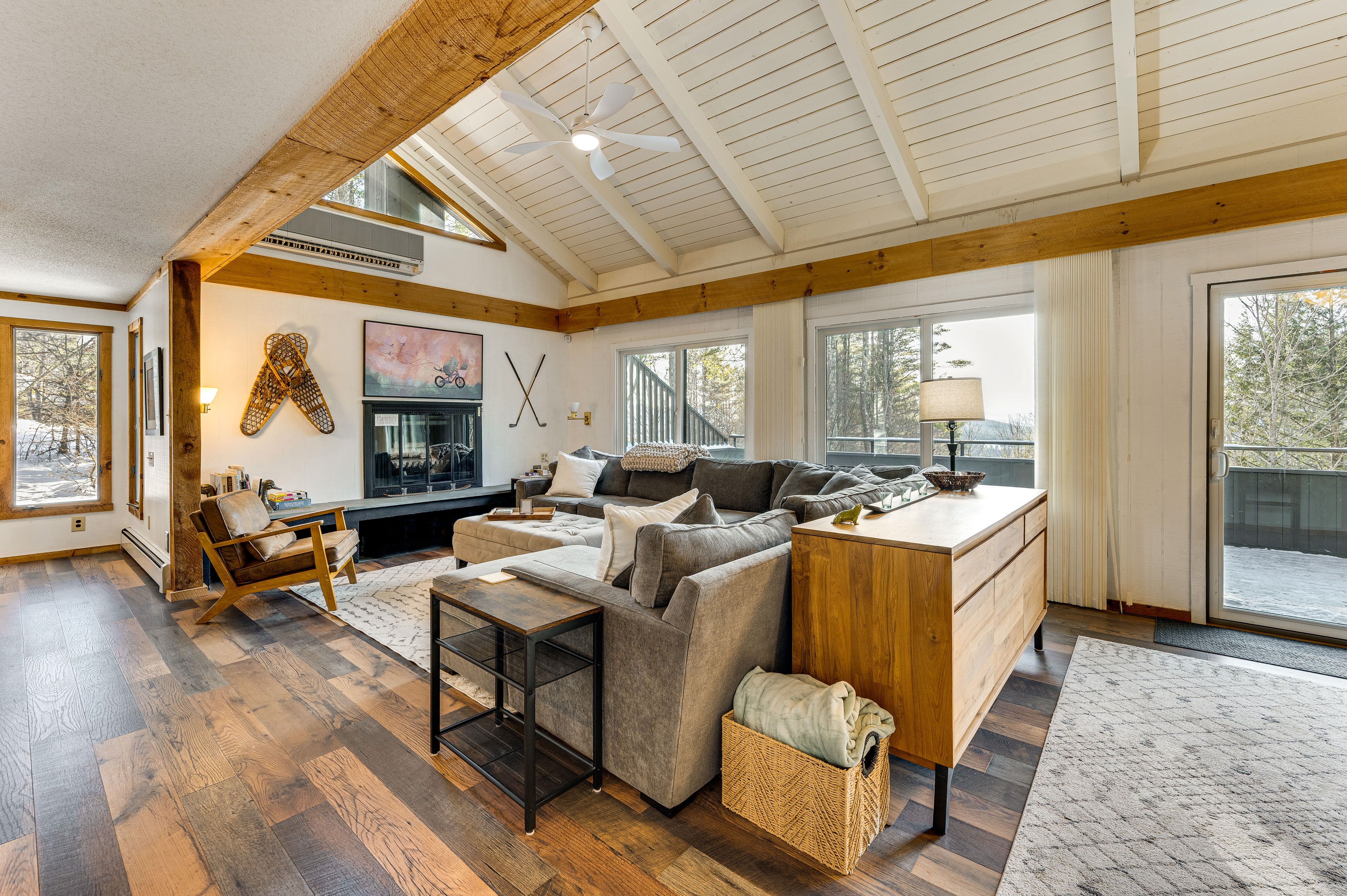 Living Room | Main Floor