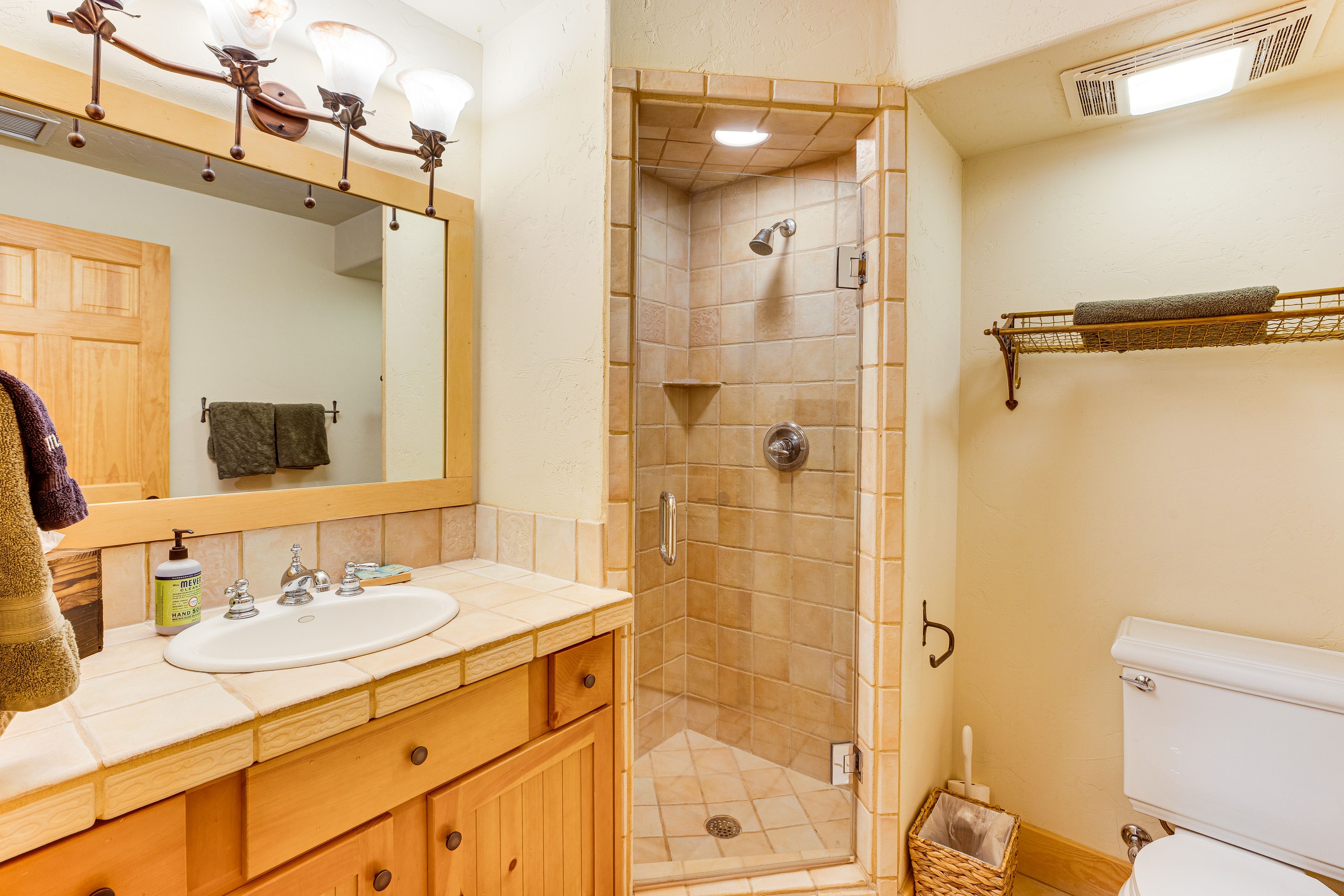 Full Bathroom | Ground Floor