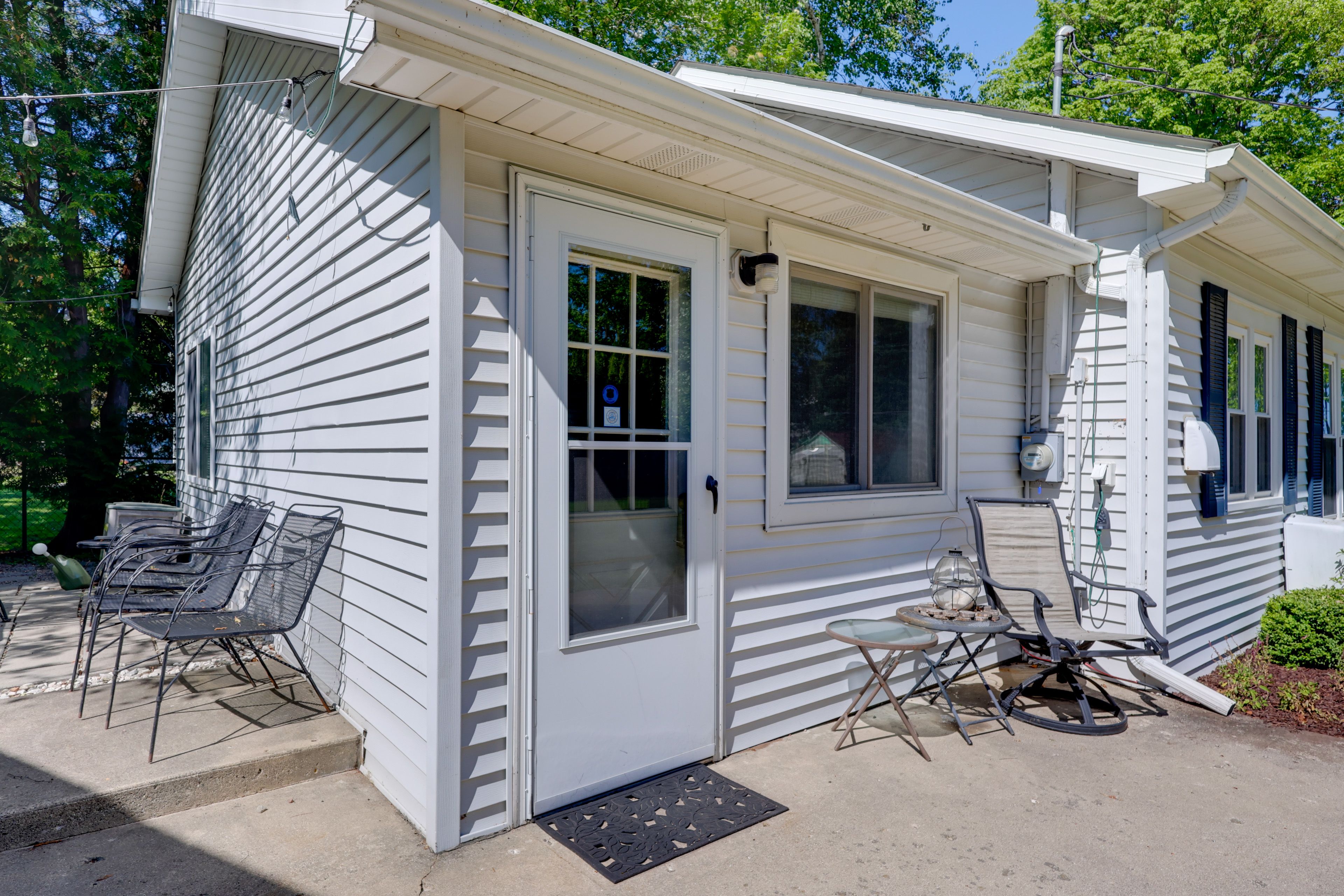 Patio | Dining Area | Gas Grill