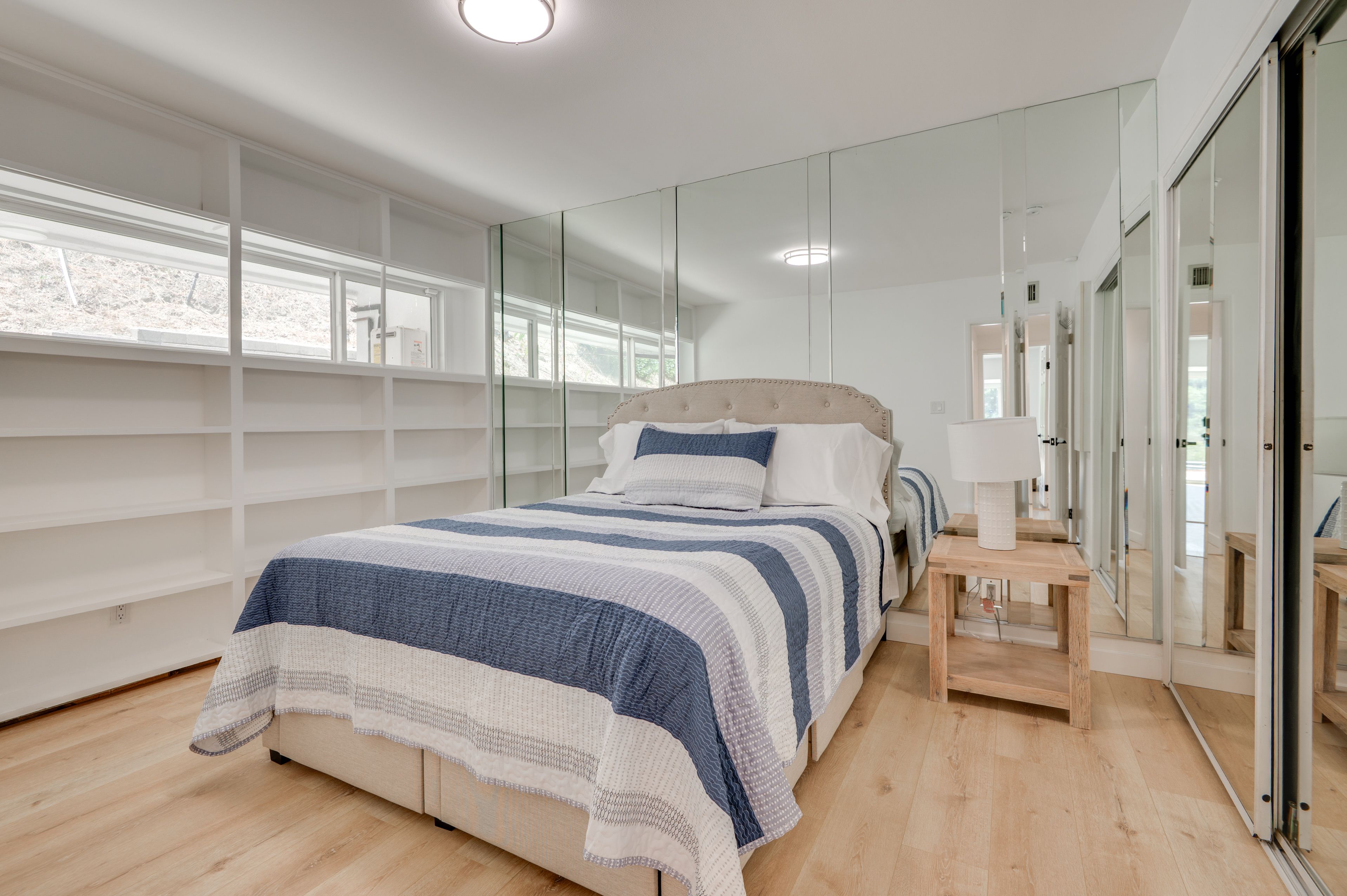 Bedroom 2 | Queen Bed