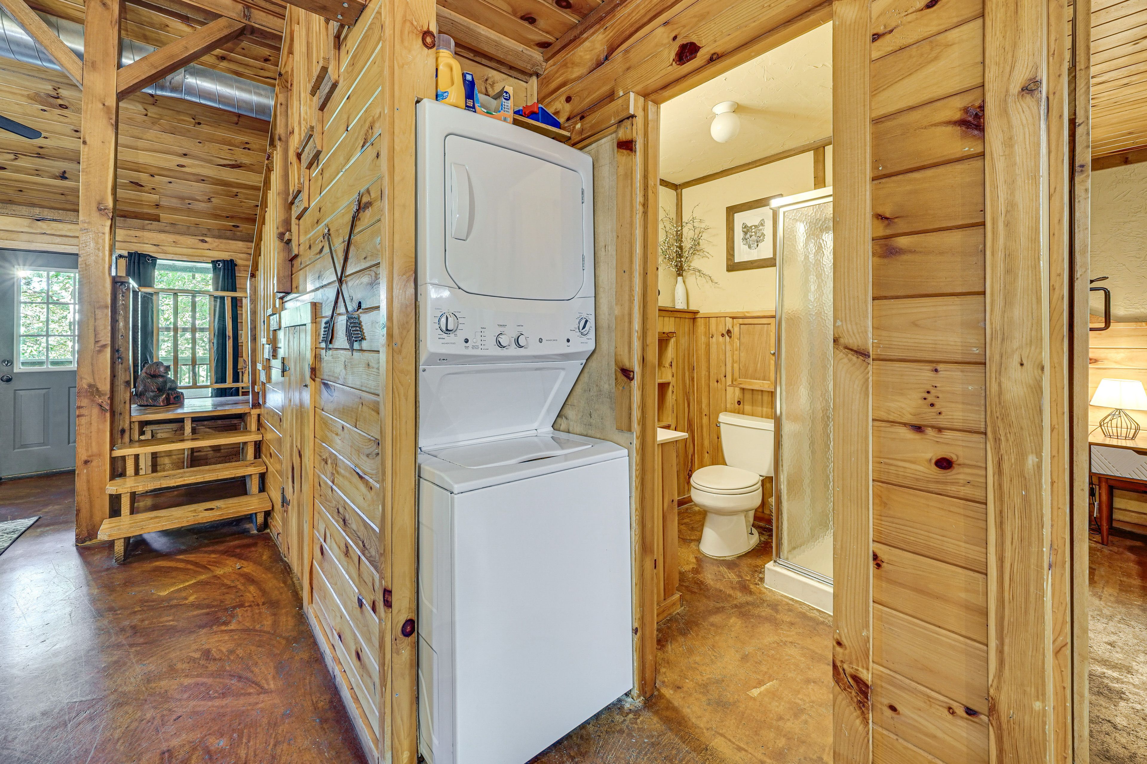 In-Unit Laundry | 1st Floor