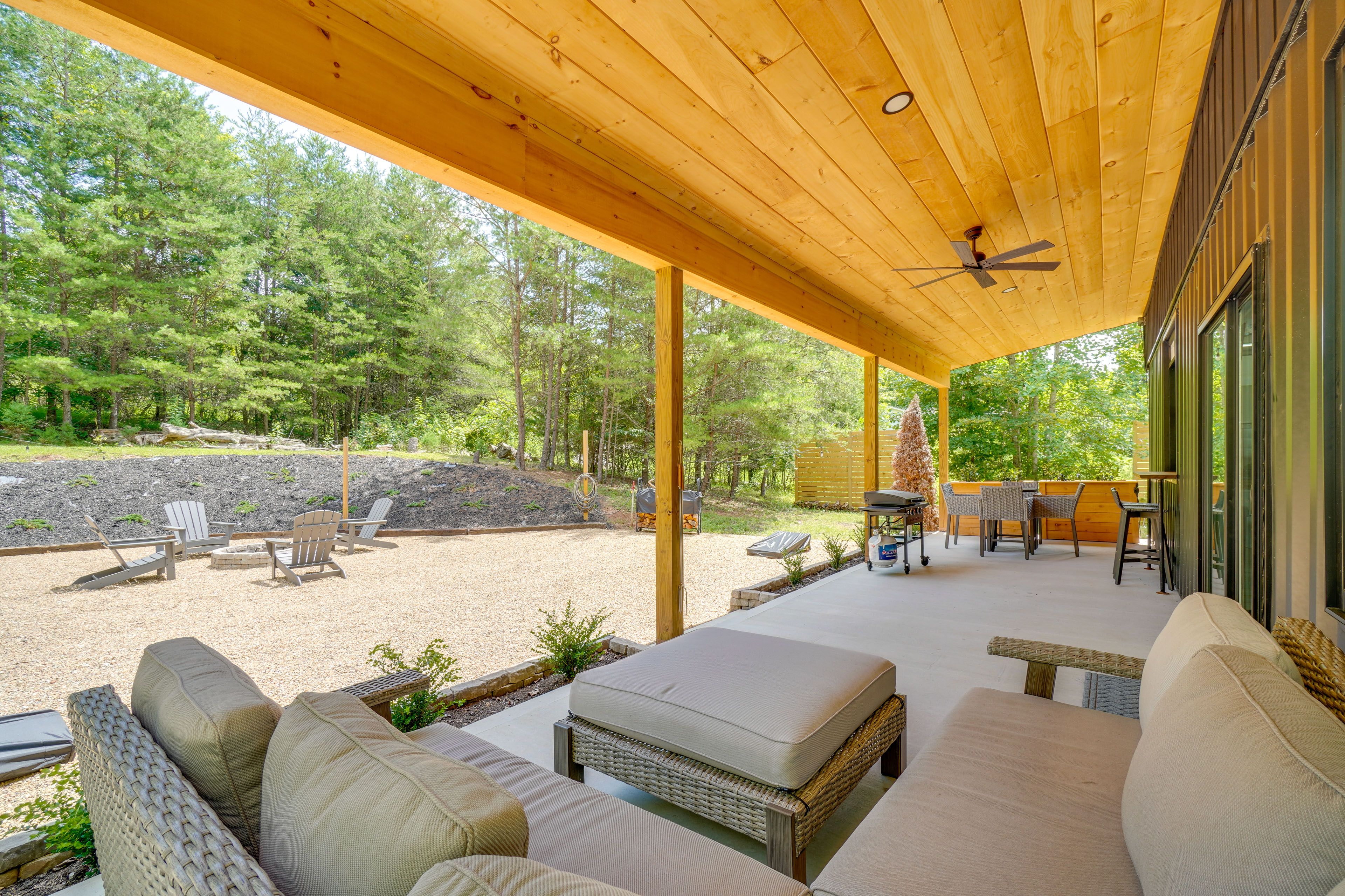 Furnished Patio | Private Yard w/ Fire Pit & Cornhole