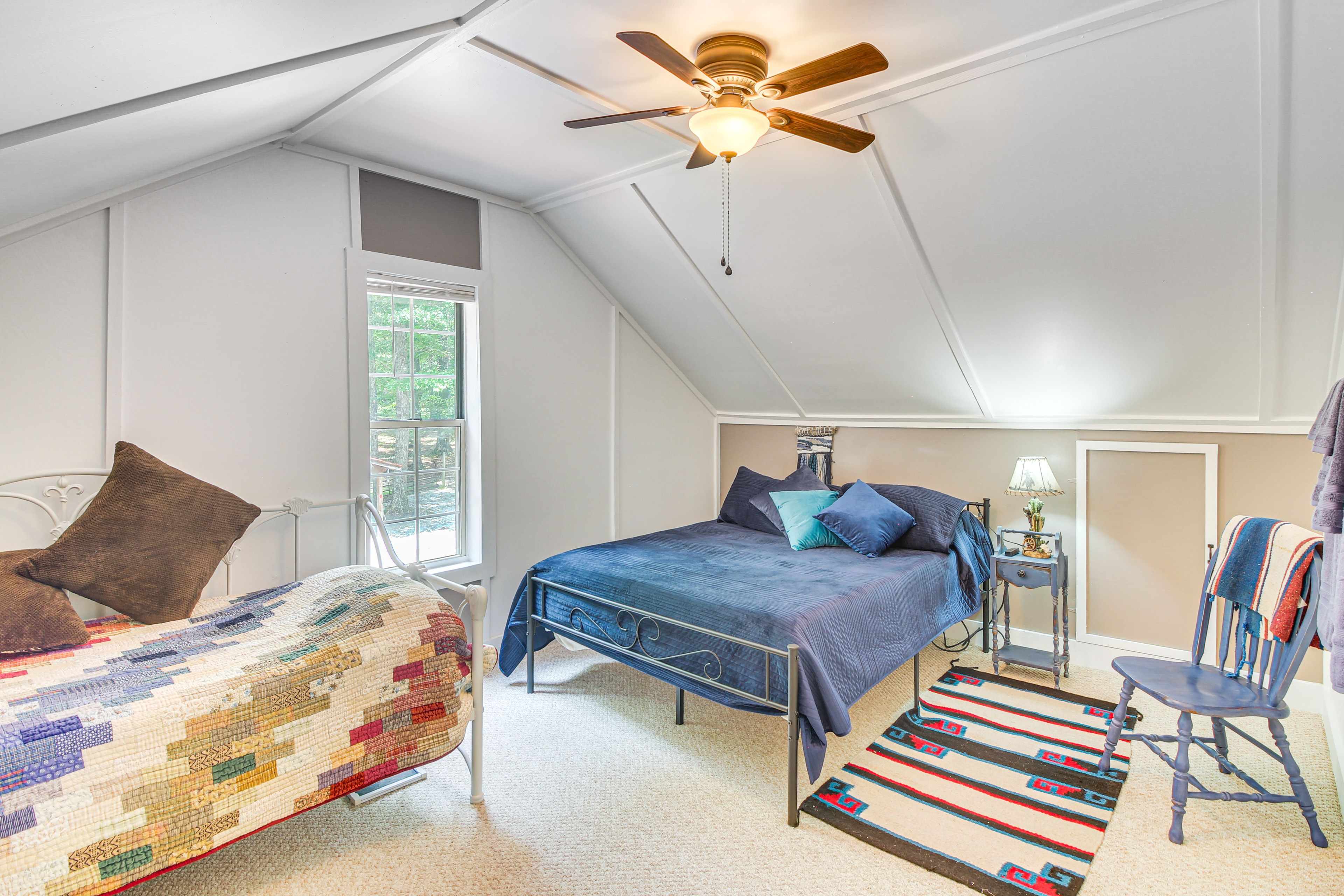 Bedroom 3 | Queen Bed | Twin Daybed | 2nd Floor