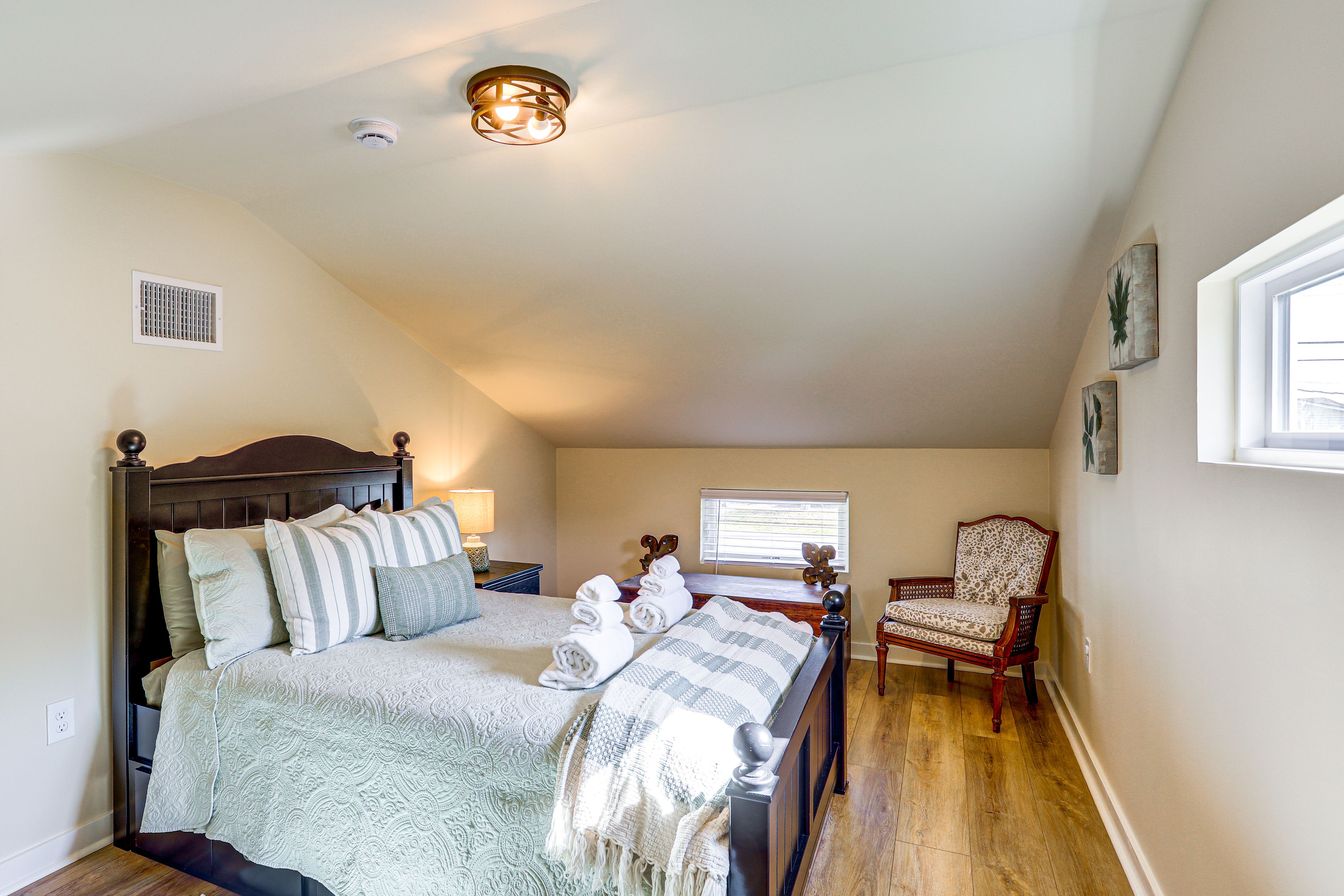 Bedroom 2 | 2nd Floor | Full Bed