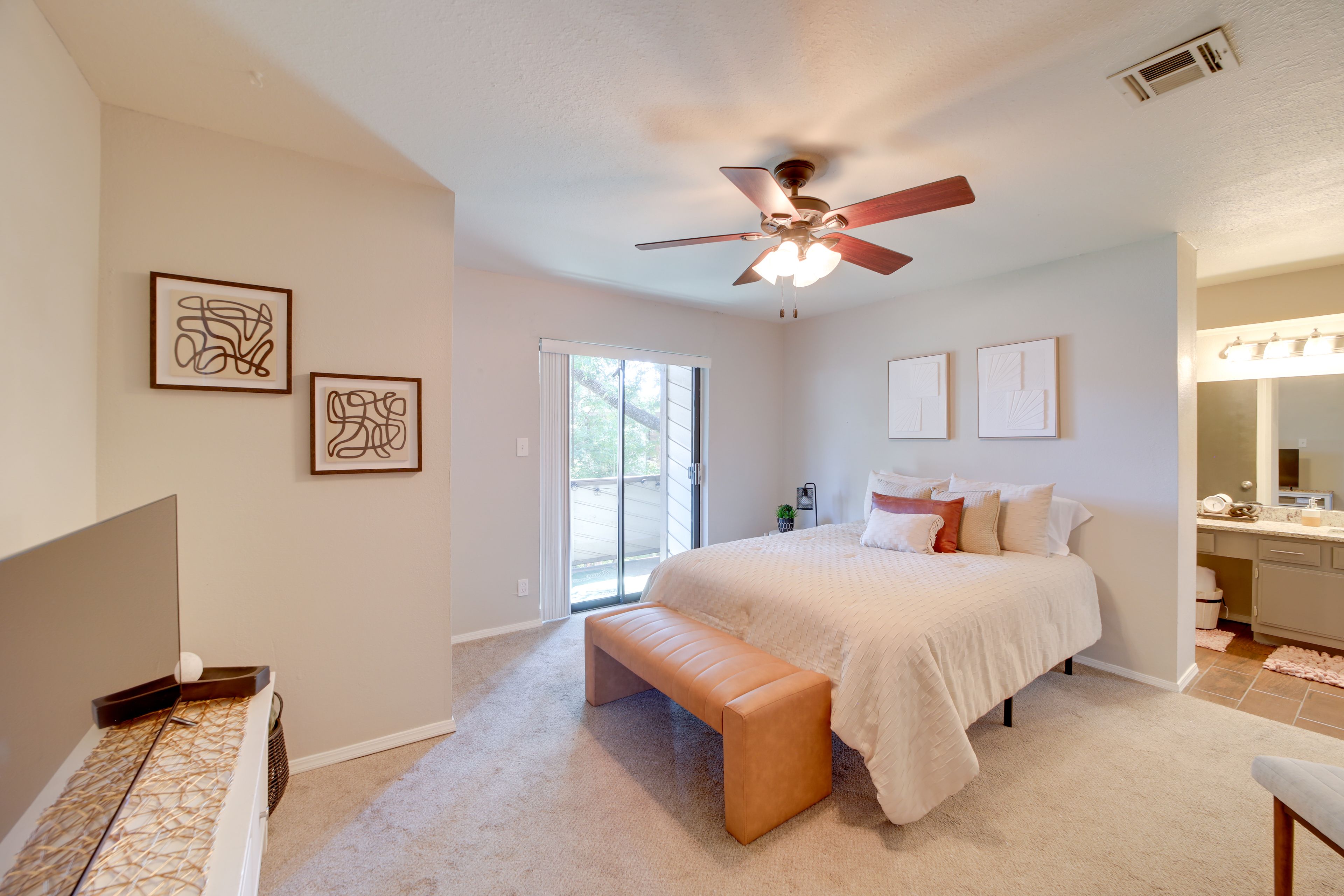 Bedroom 2 | Queen Bed | 2nd Floor