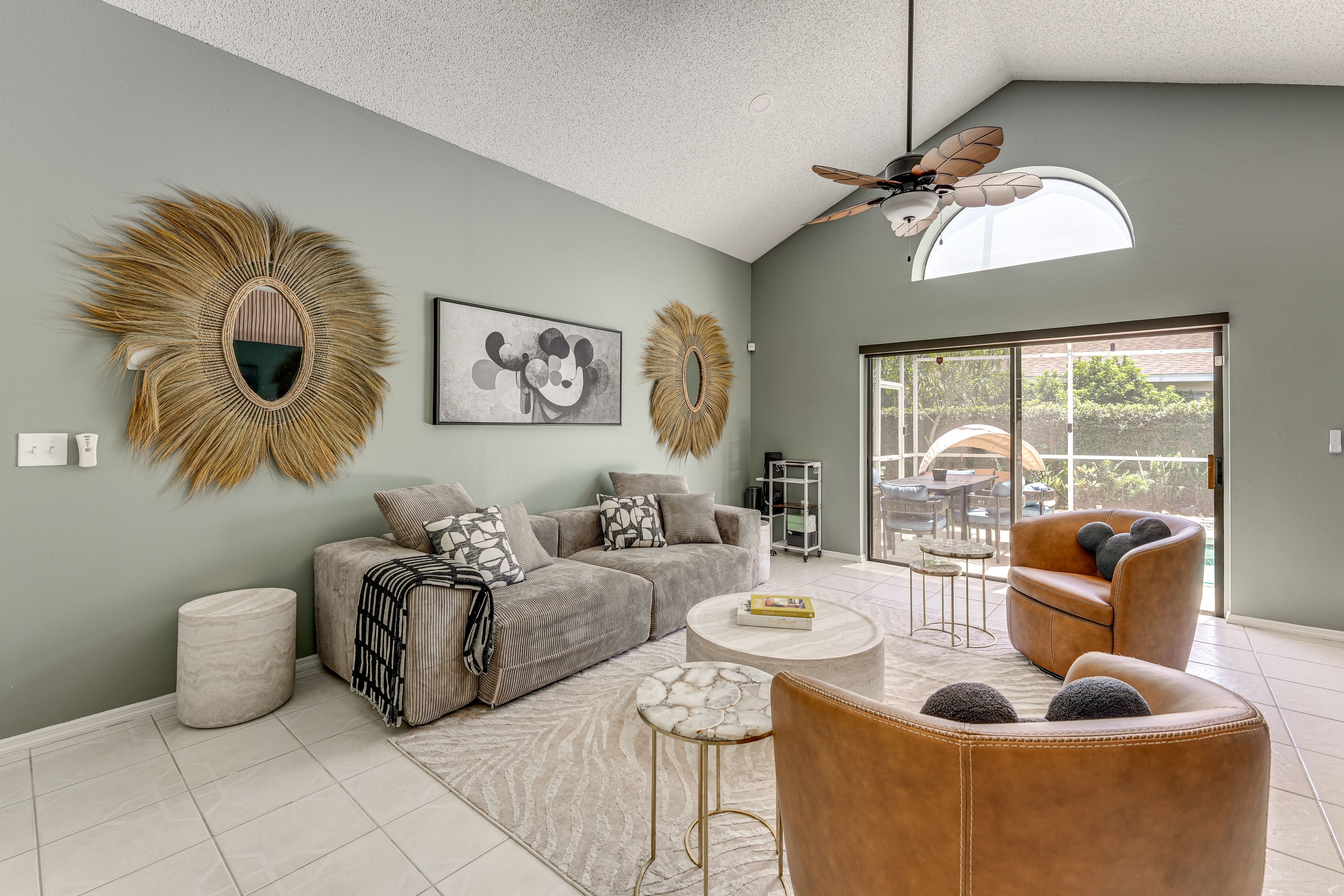 Living Room | Central A/C & Heating