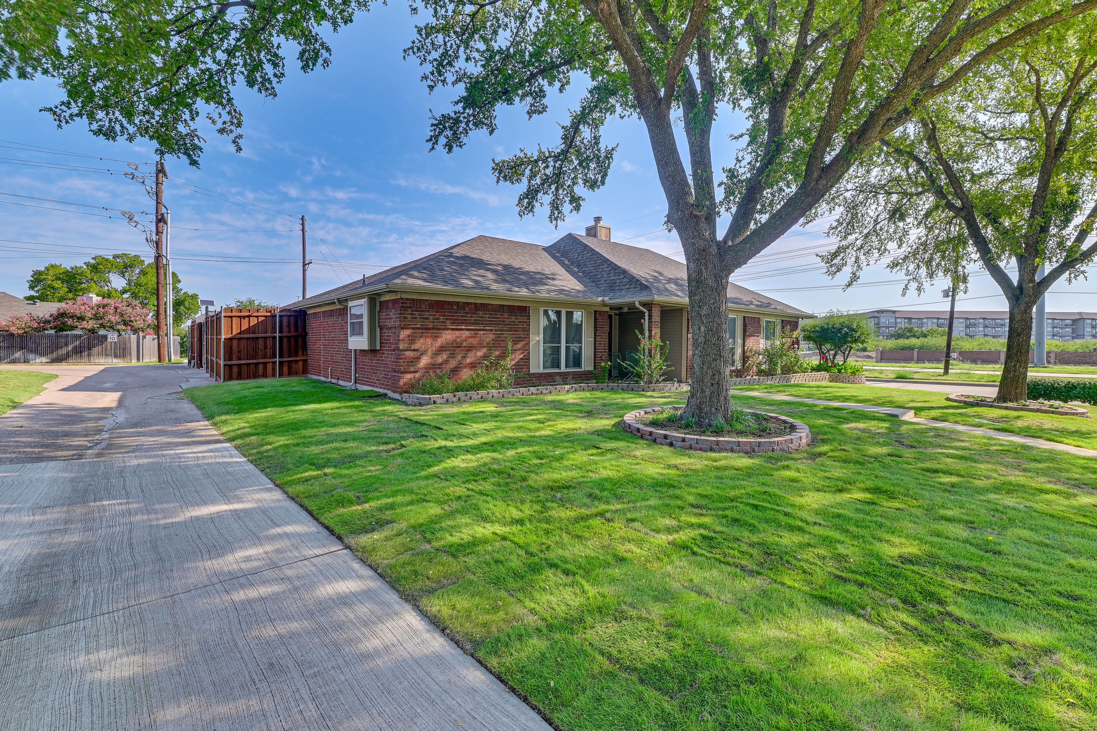 Parking | Free Street Parking (2 Vehicles) | Back of Home (2 Vehicles)