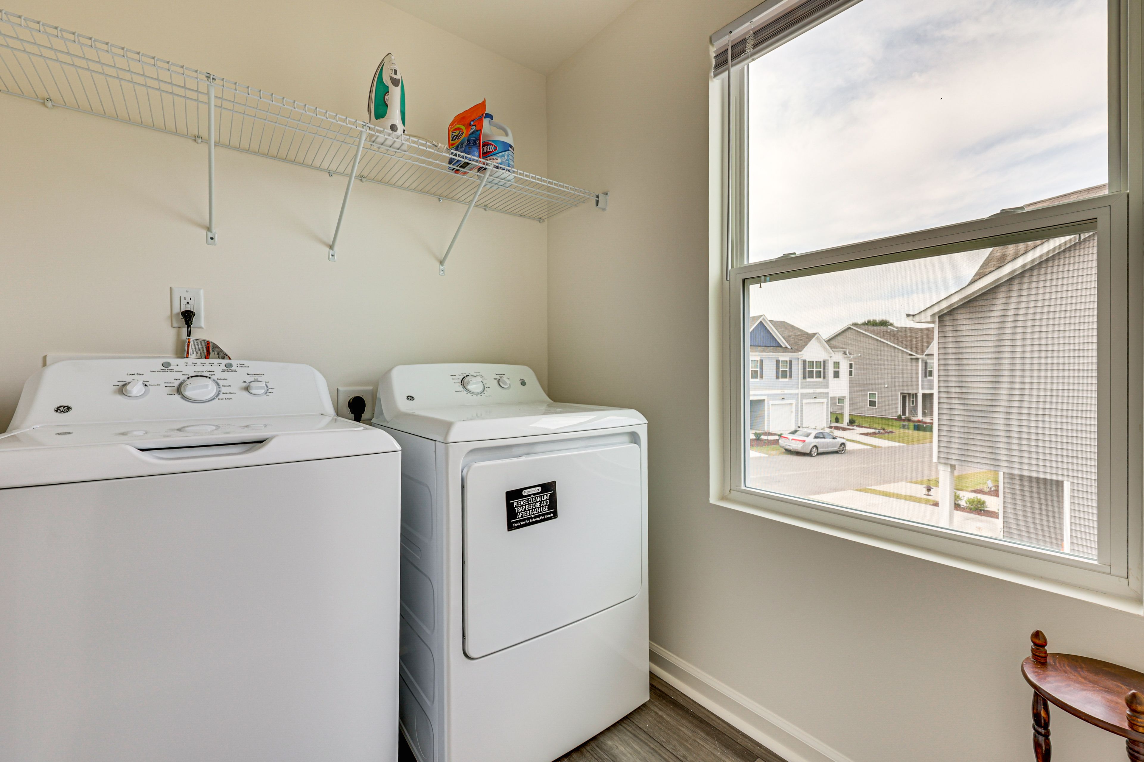 Washer & Dryer | 2nd Floor