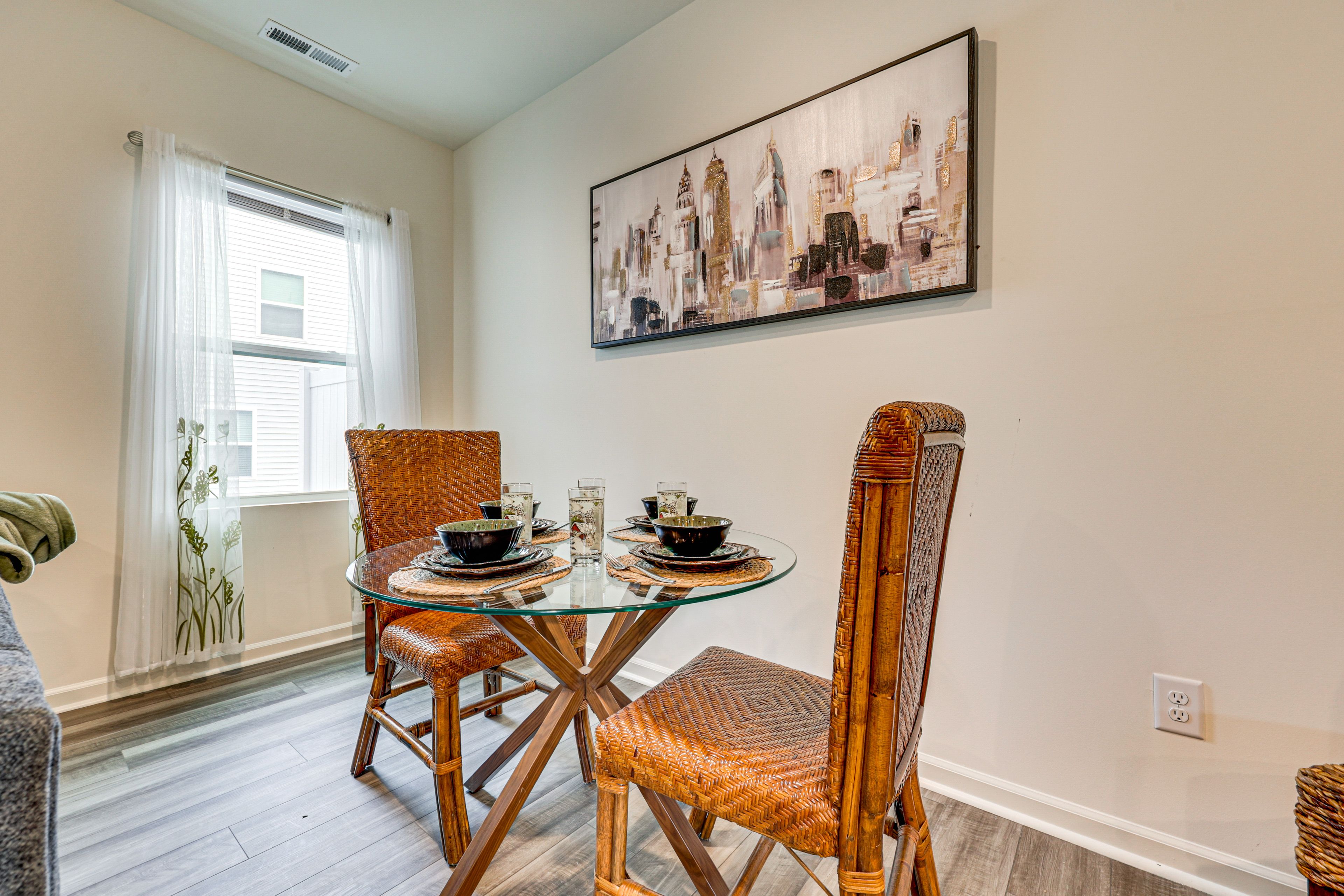 Dining Area | Dishware & Flatware Provided | 1st Floor